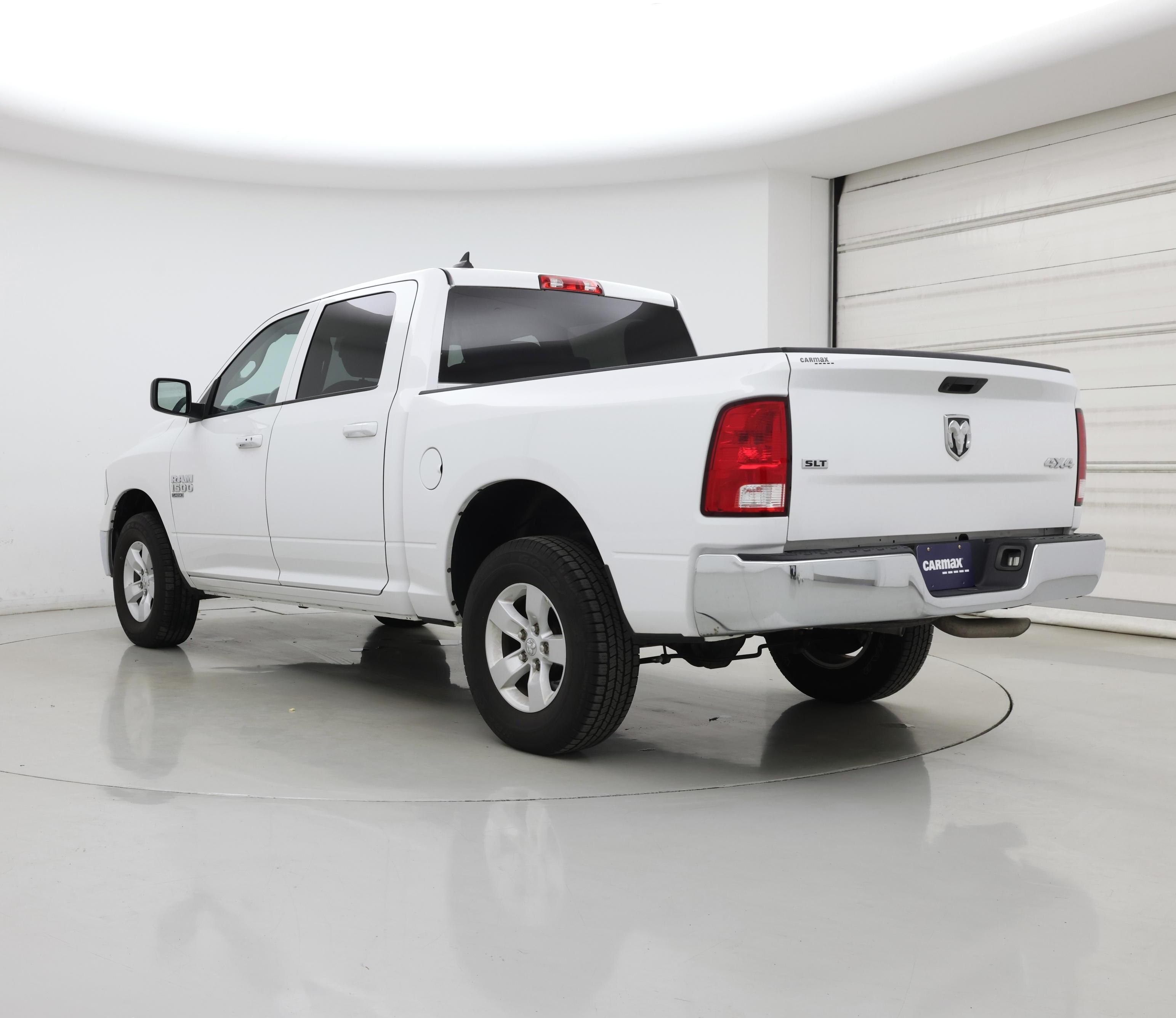 Thumbnail: 2022 RAM 1500 Classic - 2