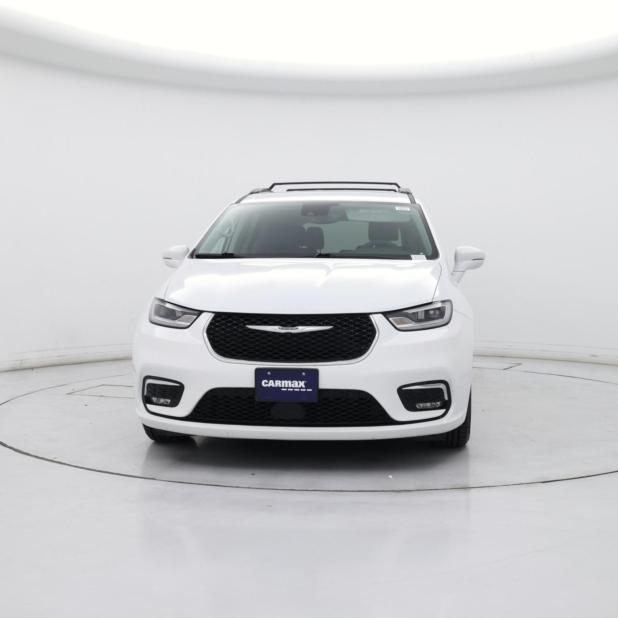 Thumbnail: 2022 Chrysler Pacifica - 5