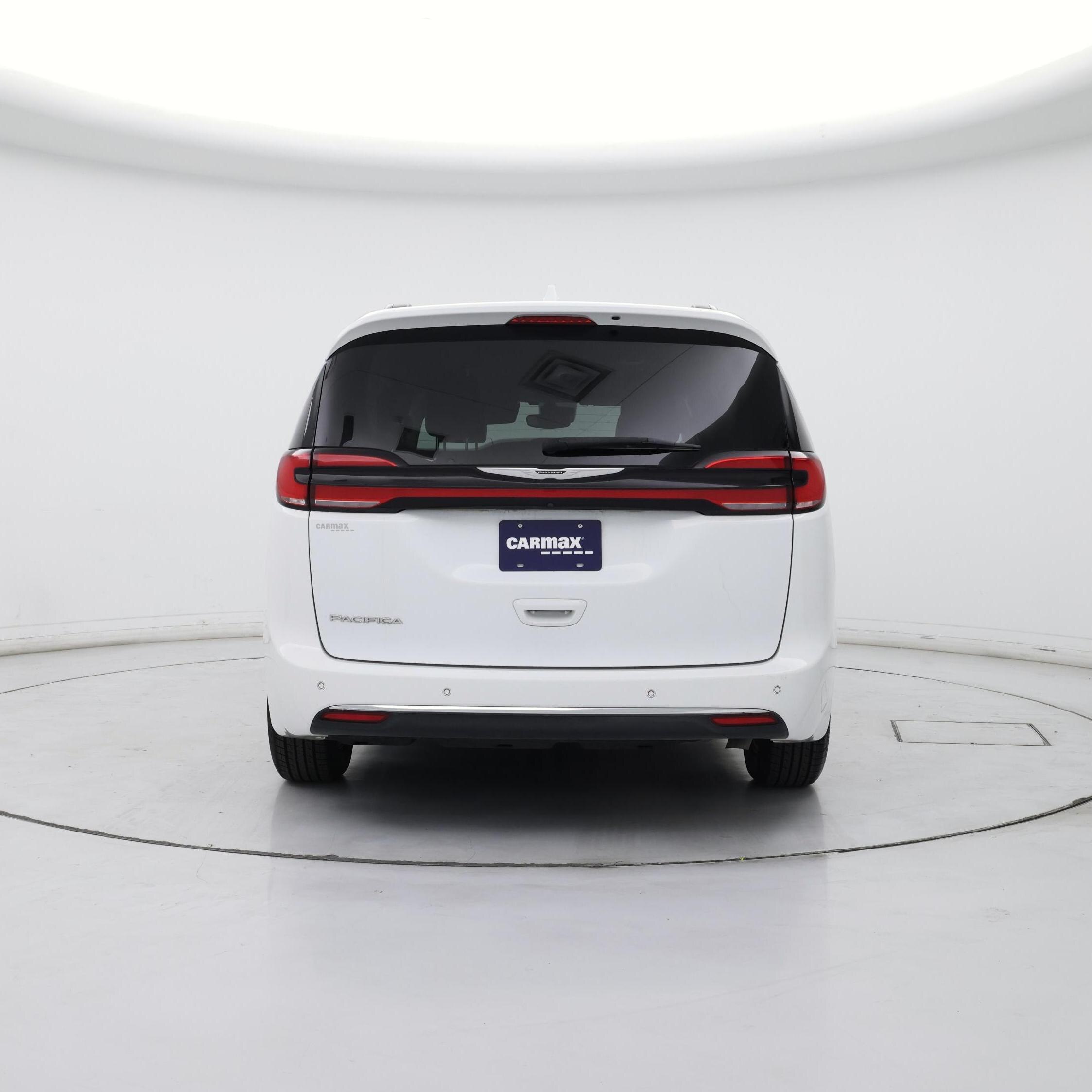 Thumbnail: 2022 Chrysler Pacifica - 6