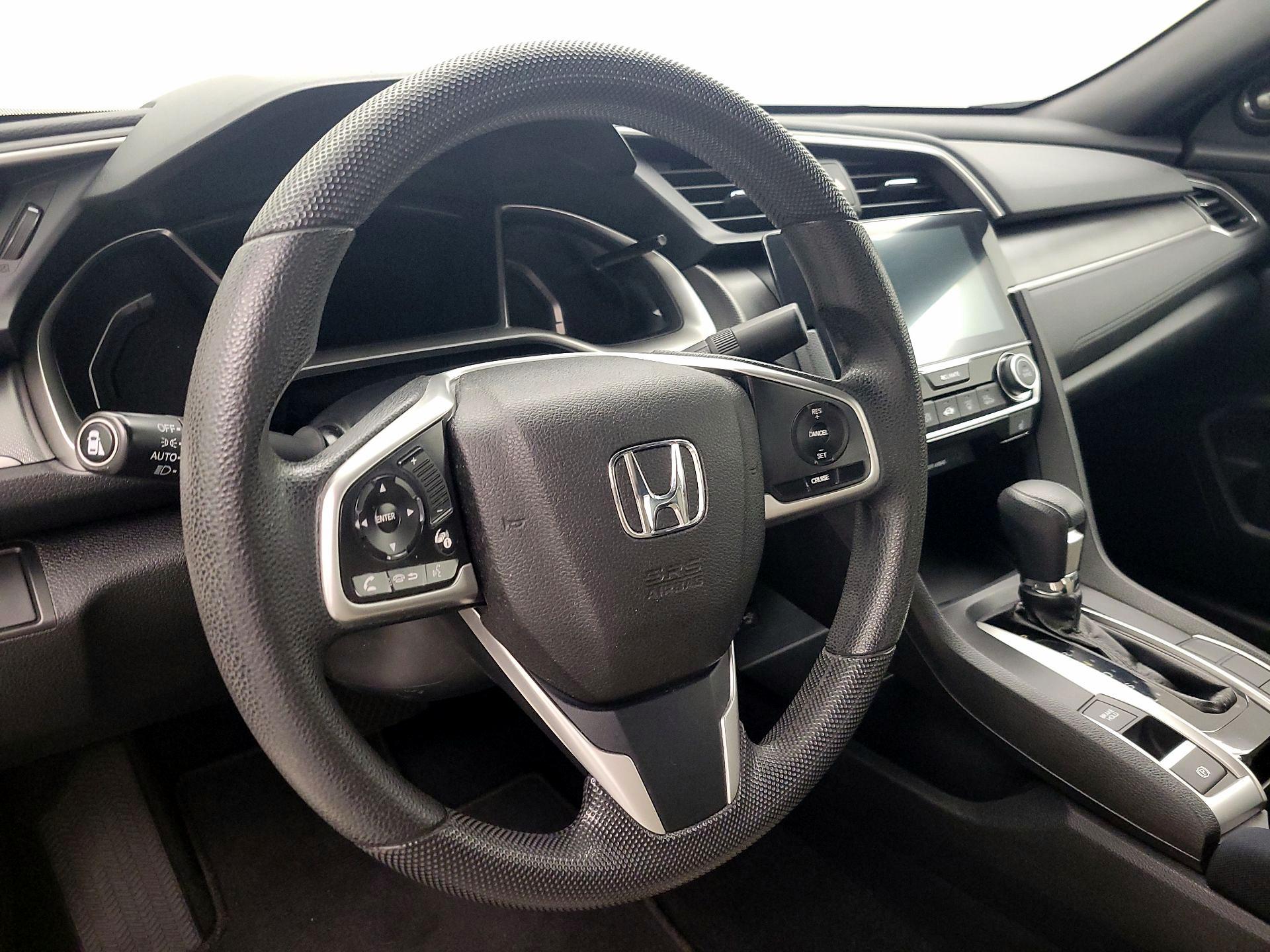 Thumbnail: 2016 Honda Civic - 10