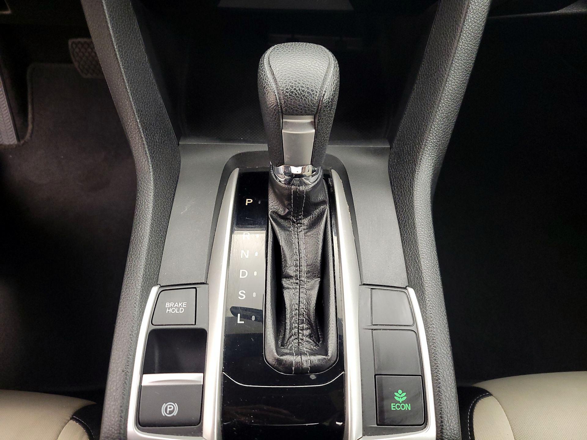 Thumbnail: 2016 Honda Civic - 17