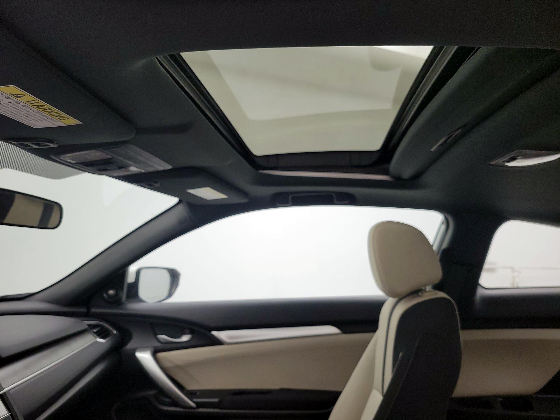 Thumbnail: 2016 Honda Civic - 19