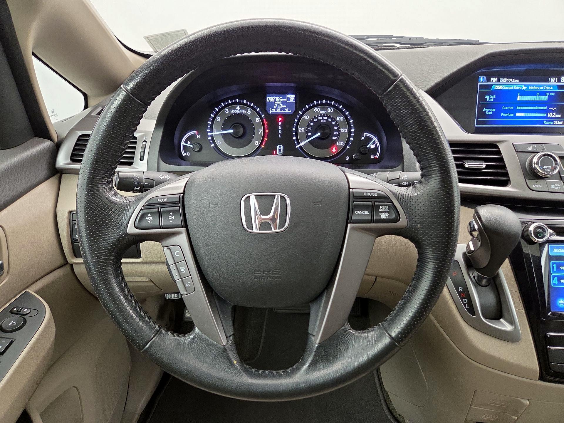 Thumbnail: 2015 Honda Odyssey - 10