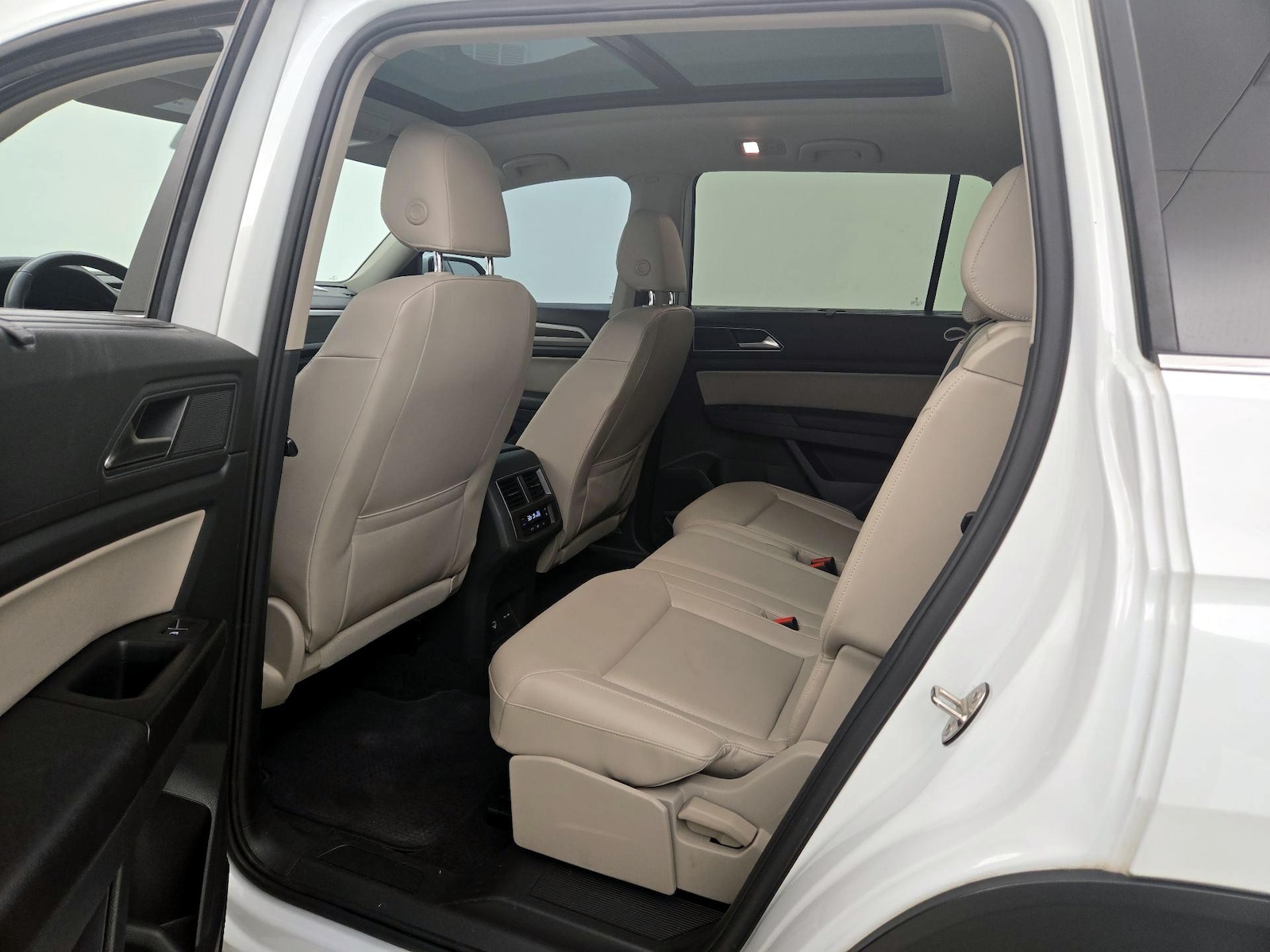 Rear Air Conditioning