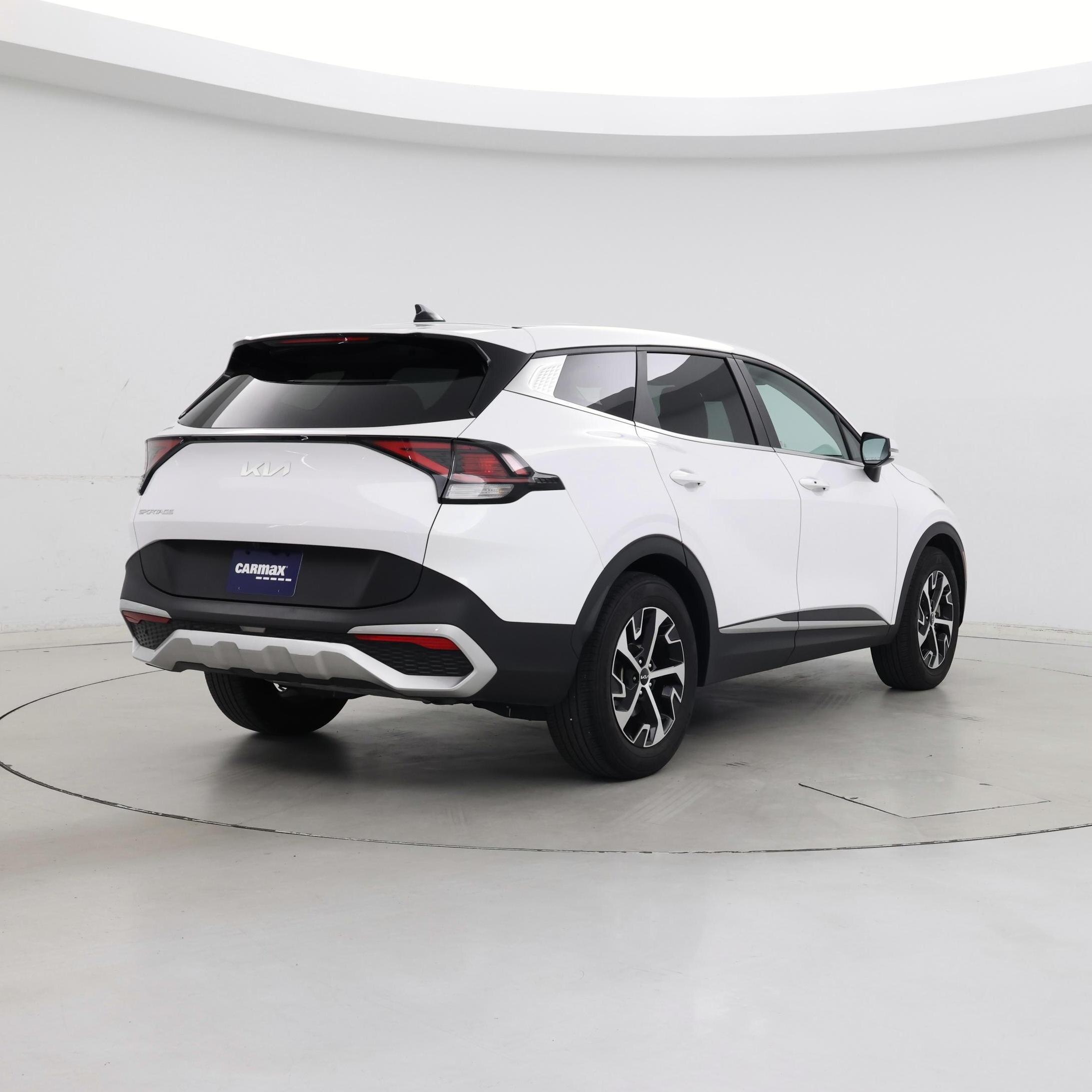 Thumbnail: 2024 Kia Sportage - 8