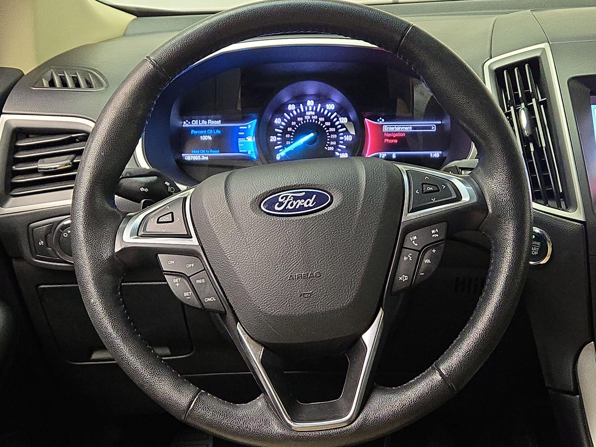 Thumbnail: 2018 Ford Edge - 10