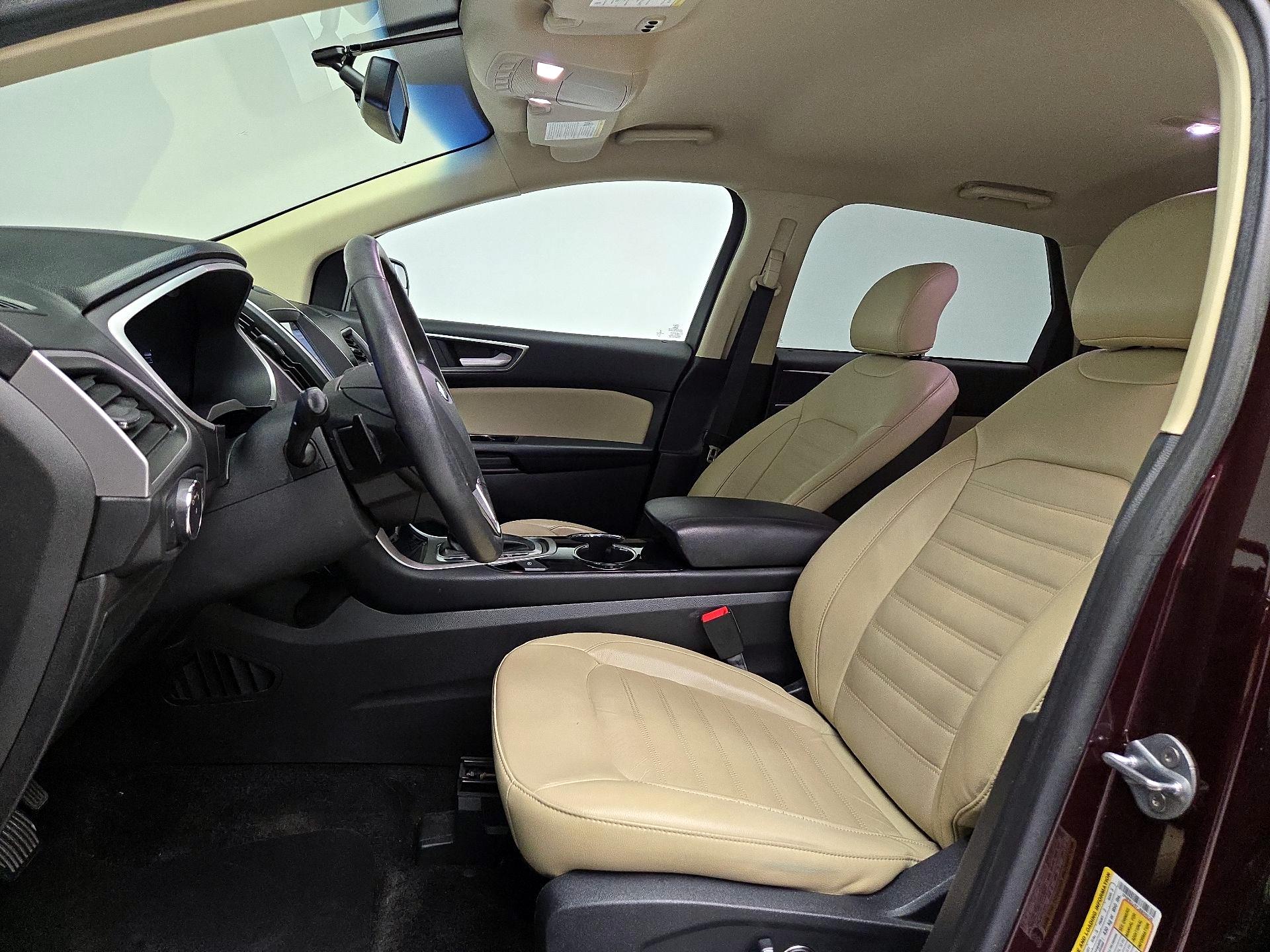 Thumbnail: 2018 Ford Edge - 11