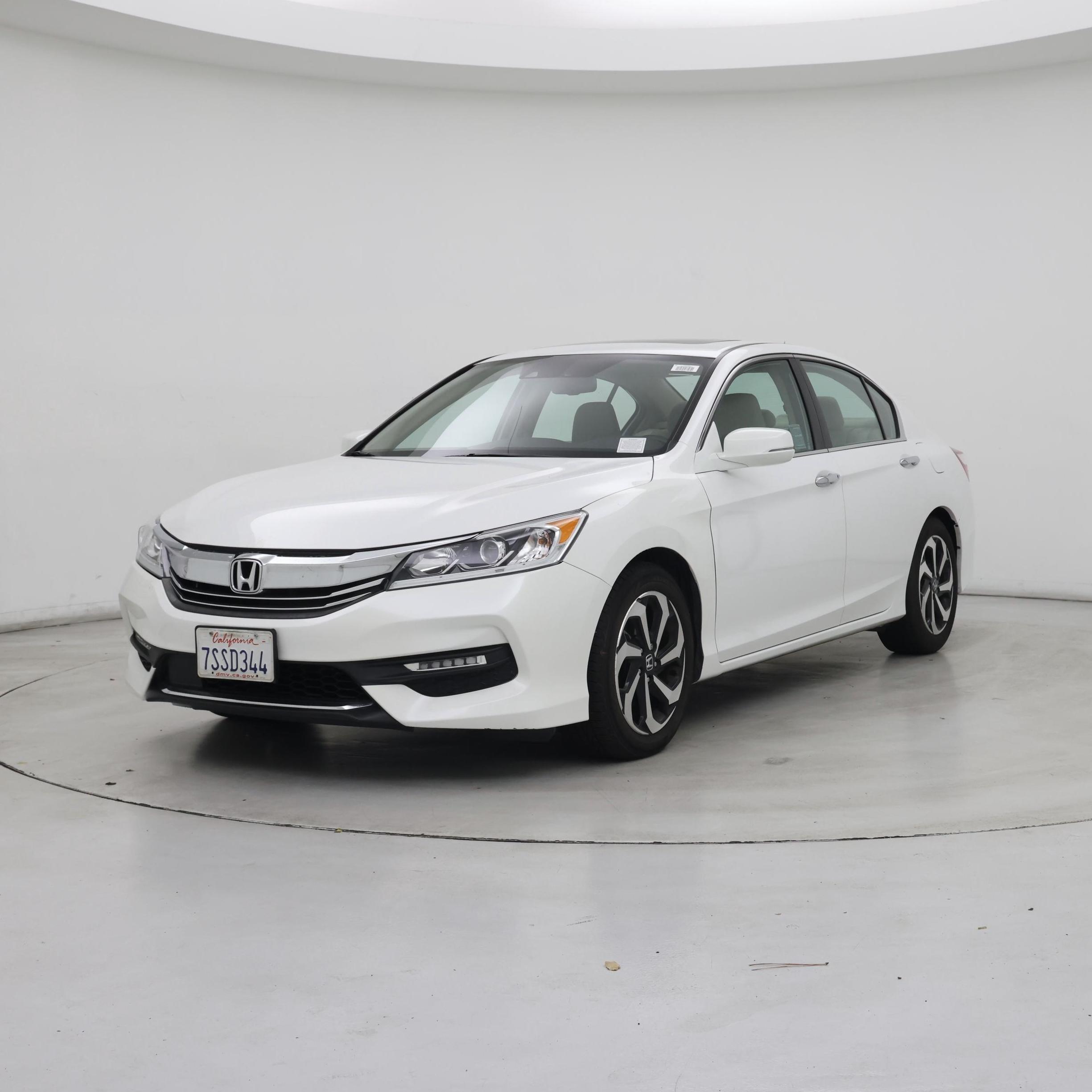 Thumbnail: 2016 Honda Accord - 4
