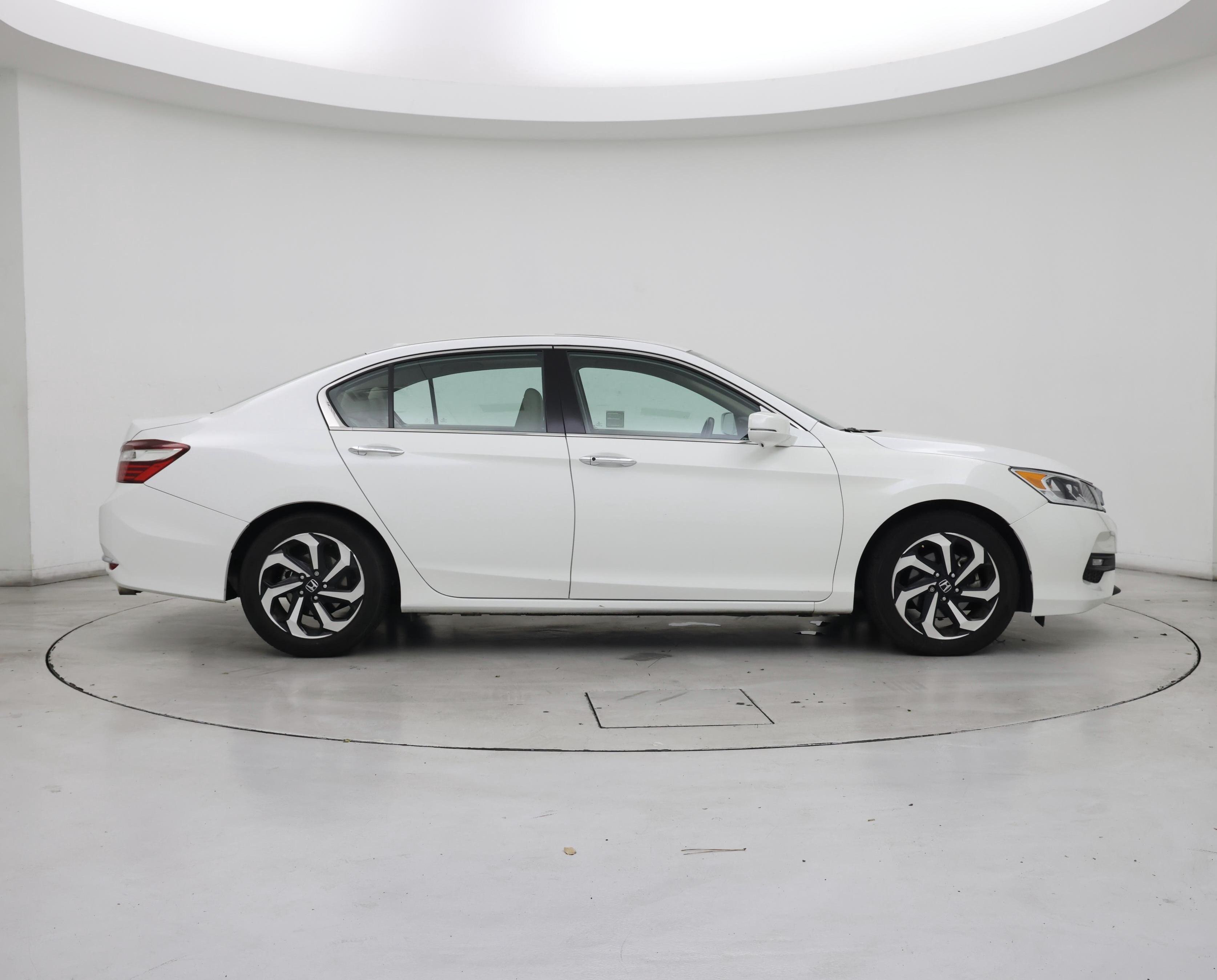 Thumbnail: 2016 Honda Accord - 7