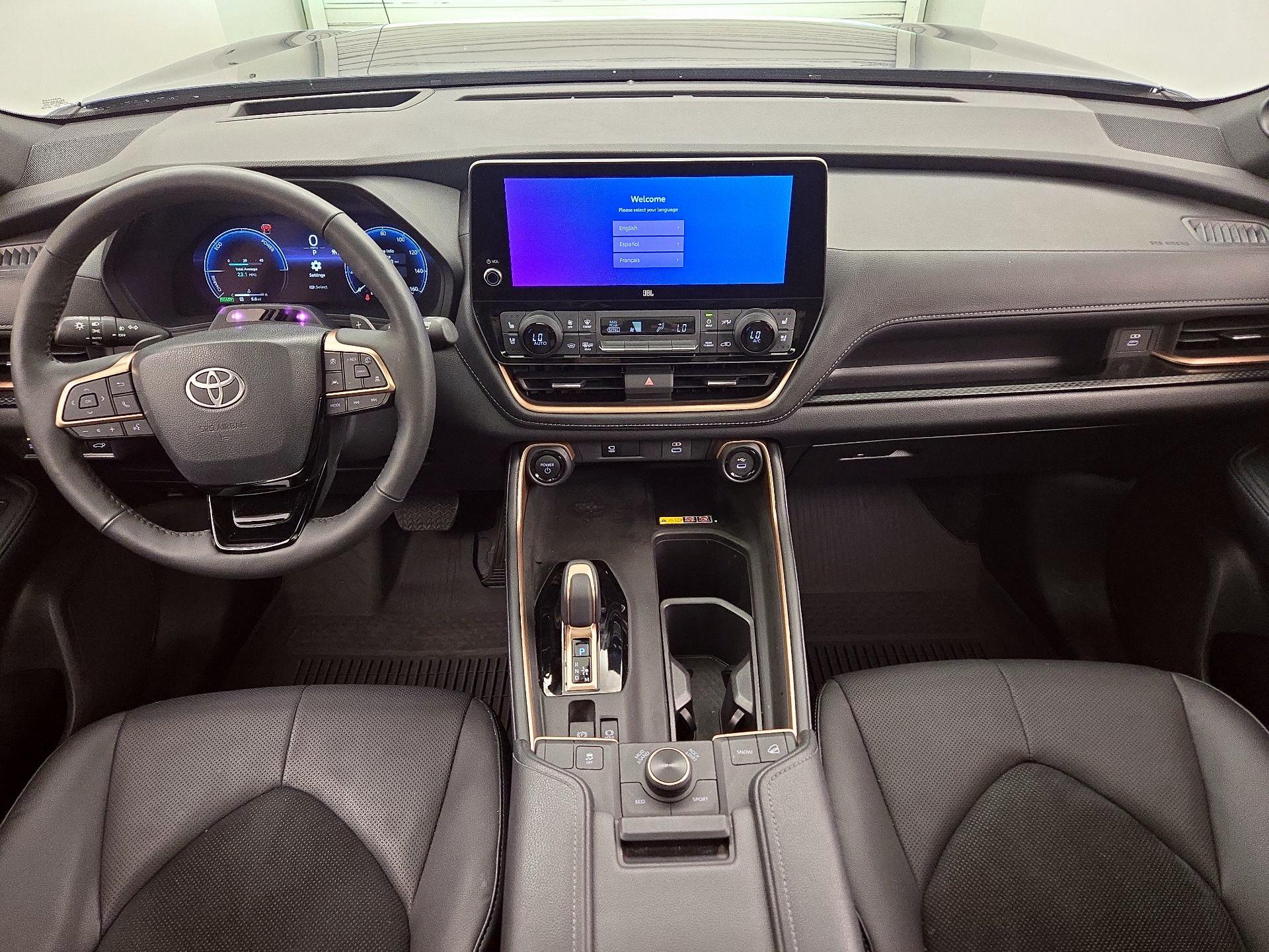 Thumbnail: 2025 Toyota Highlander - 9