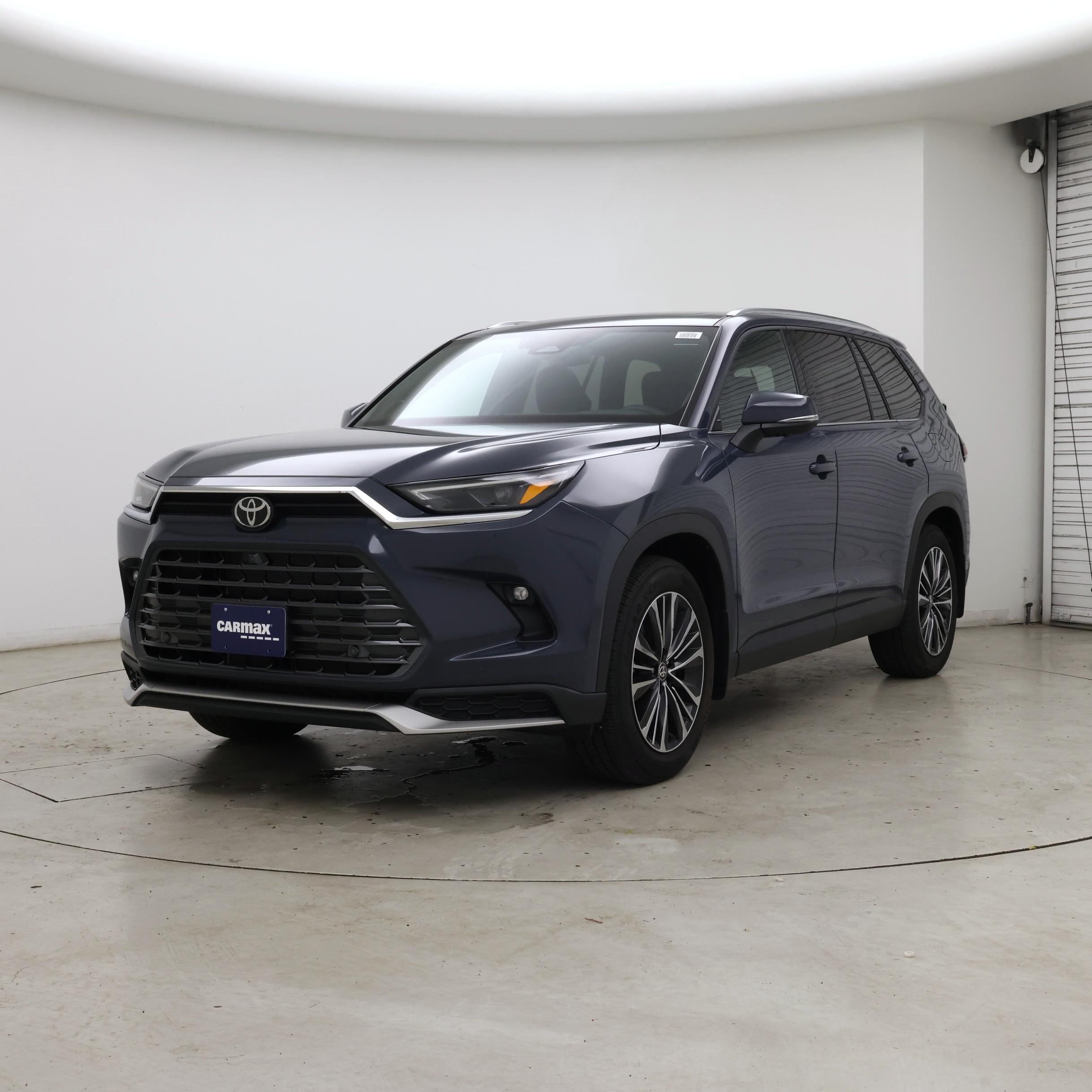 Thumbnail: 2025 Toyota Highlander - 4