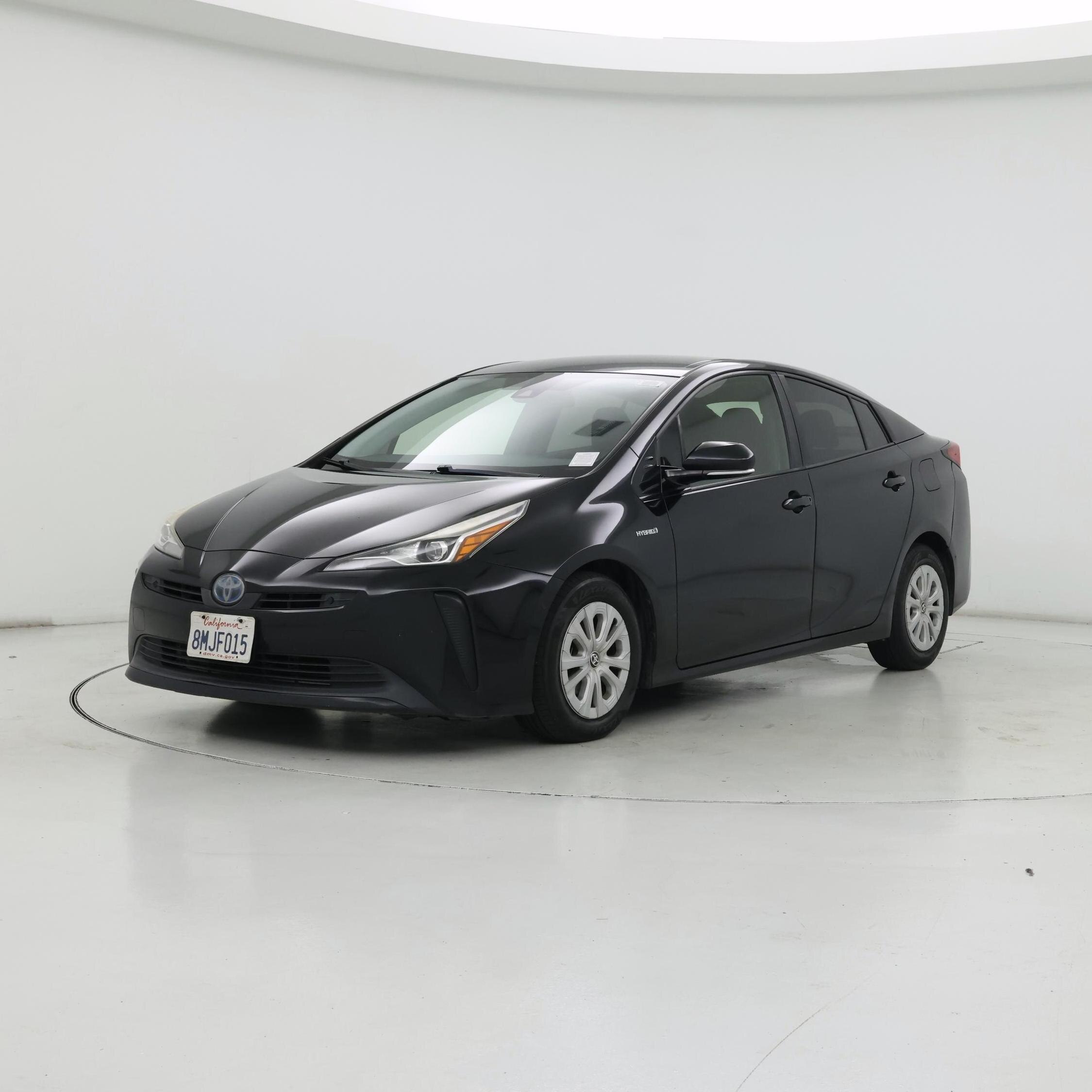 Thumbnail: 2019 Toyota Prius - 4
