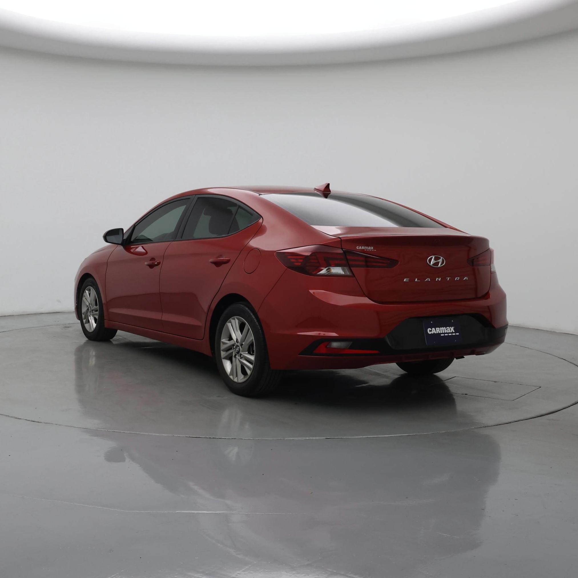 Thumbnail: 2019 Hyundai Elantra - 2