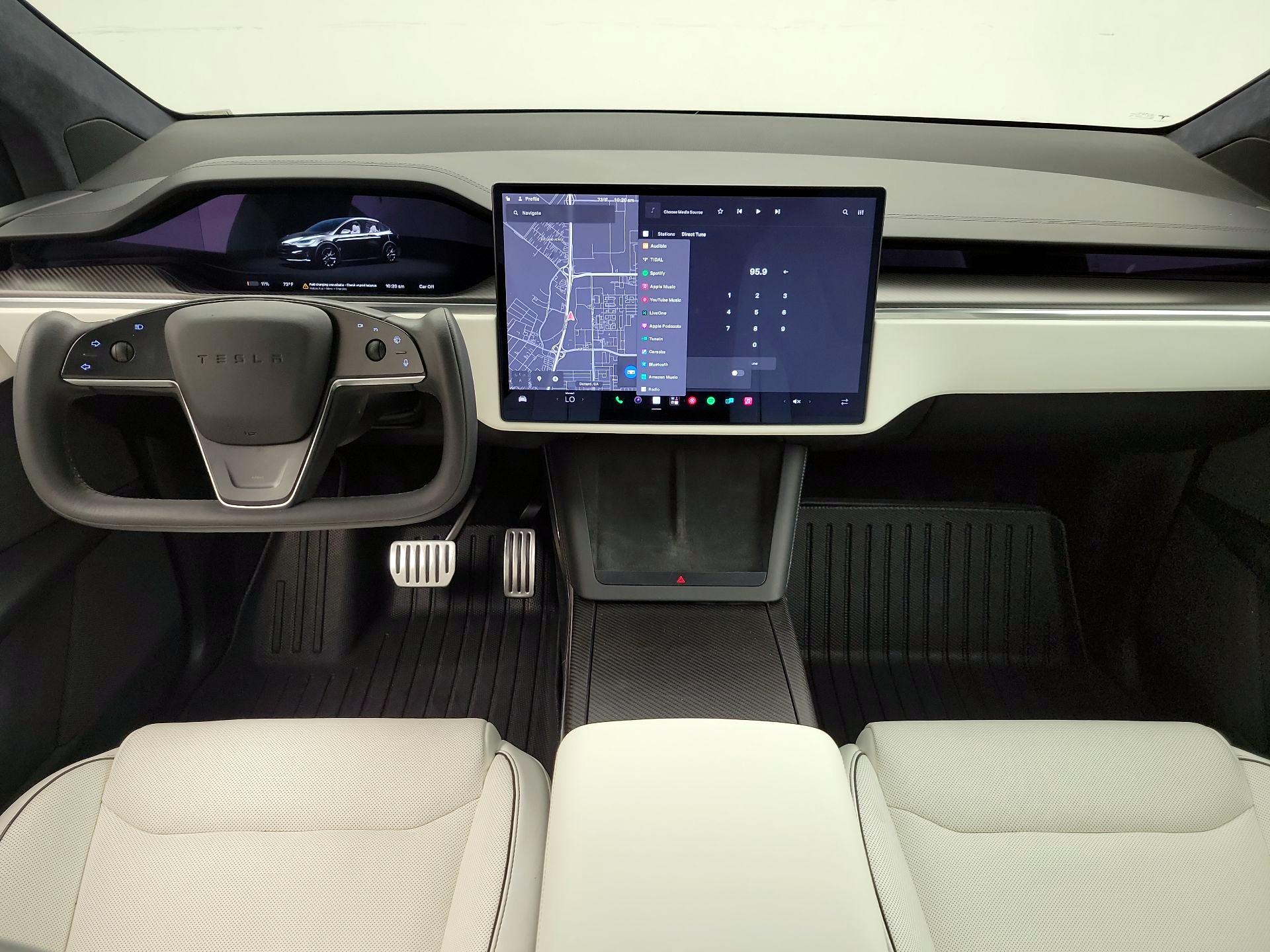Thumbnail: 2023 Tesla Model X - 9
