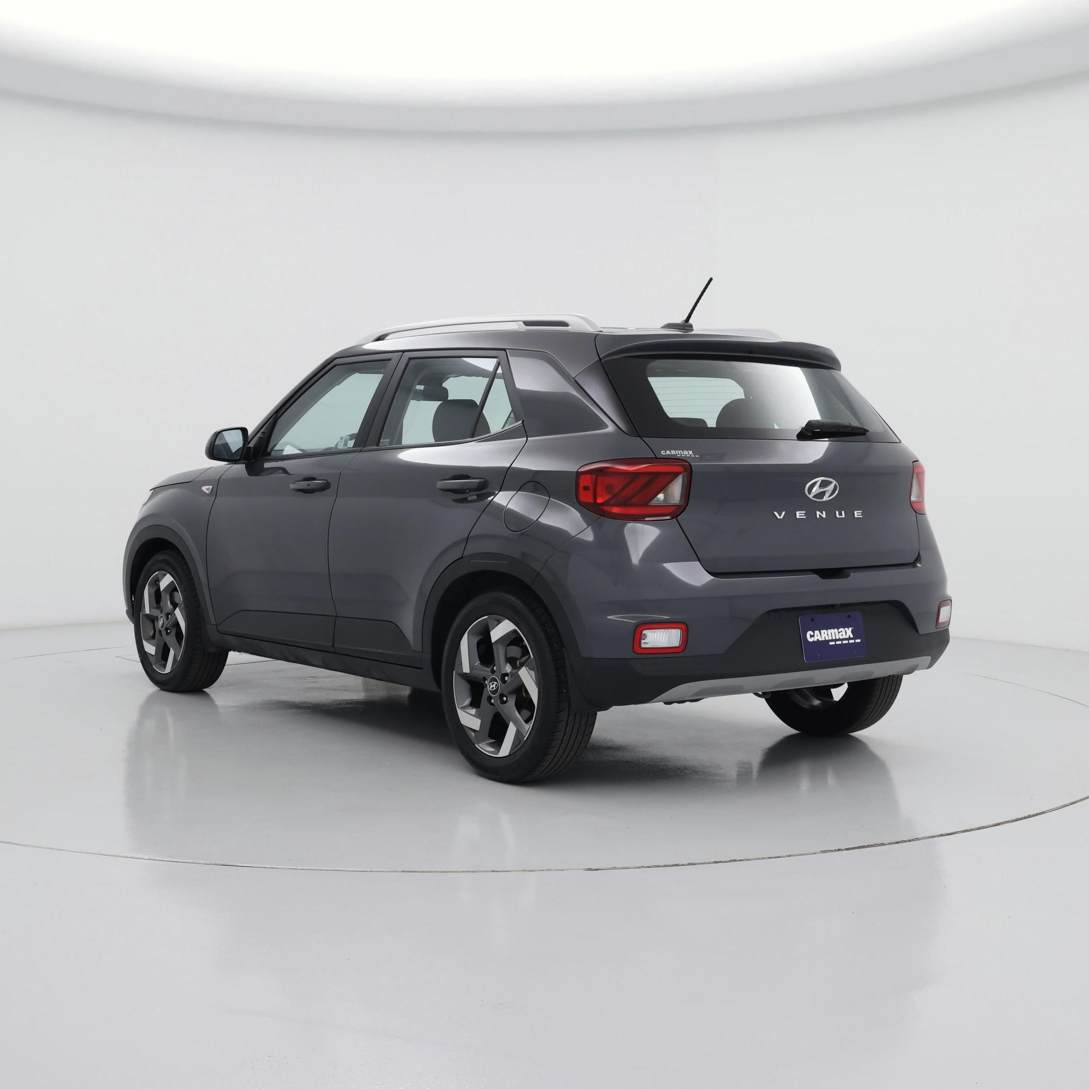 Thumbnail: 2025 Hyundai Venue - 2