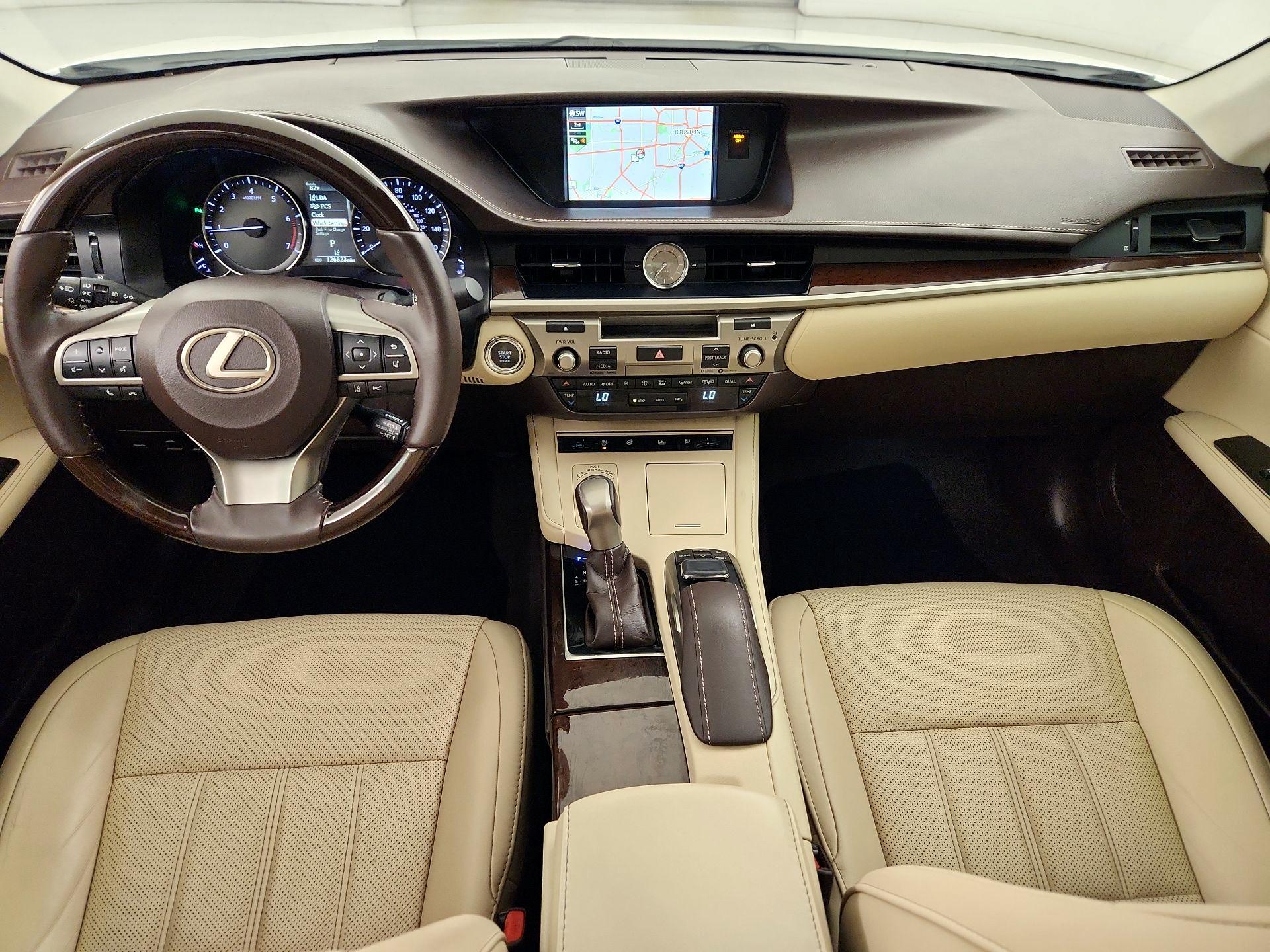 Thumbnail: 2018 Lexus ES - 9