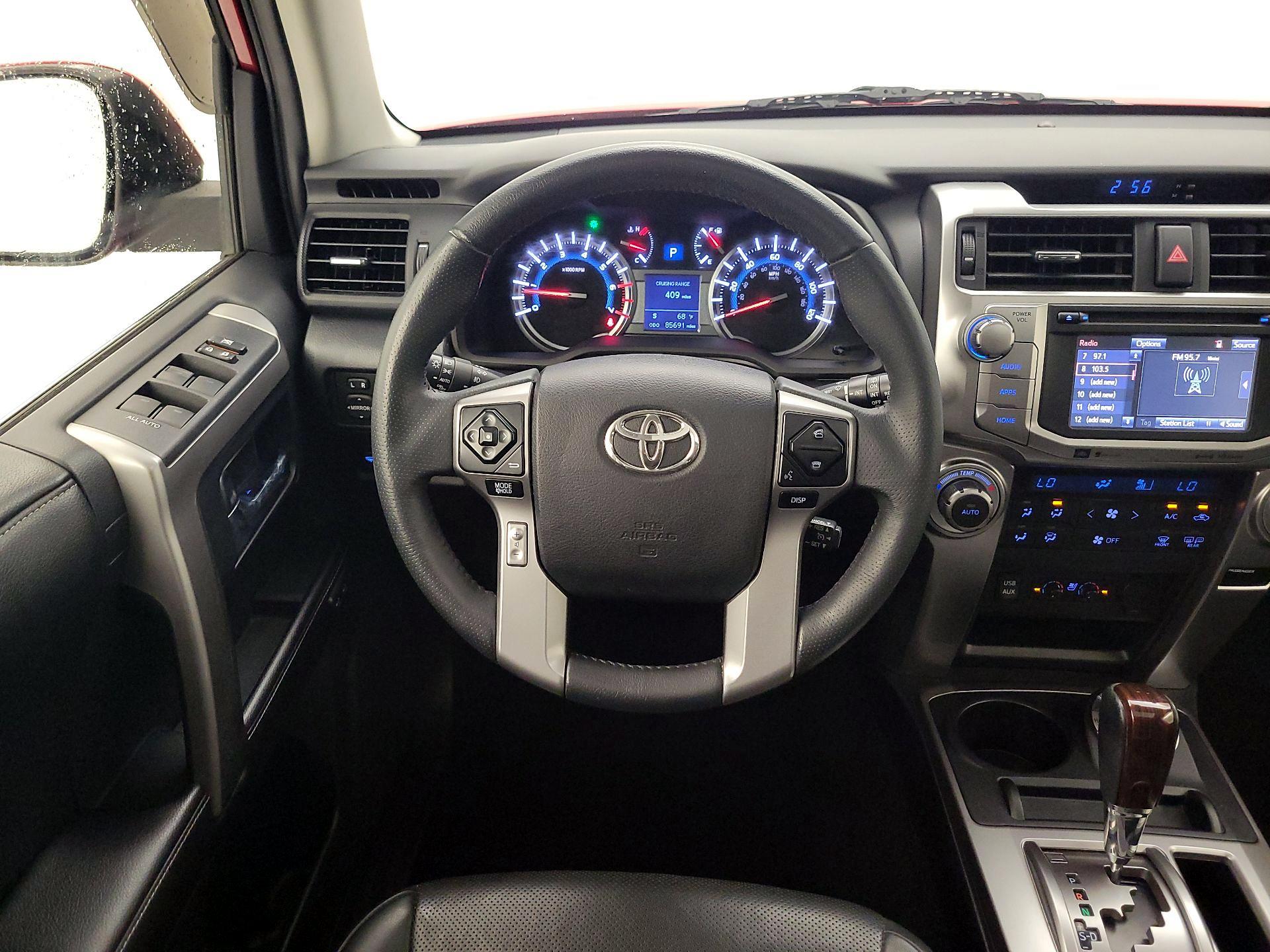 Thumbnail: 2016 Toyota 4Runner - 10