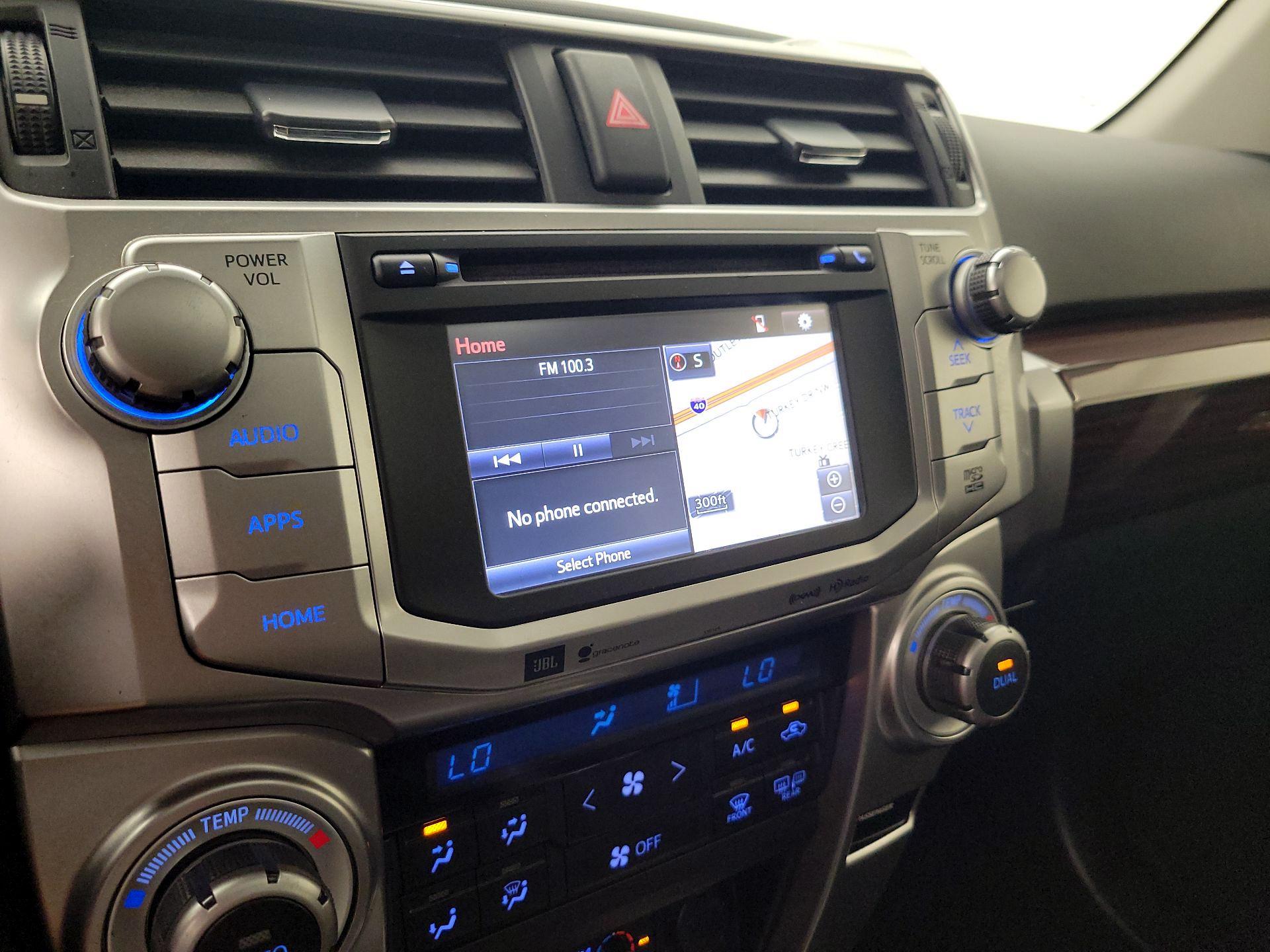 Thumbnail: 2016 Toyota 4Runner - 16