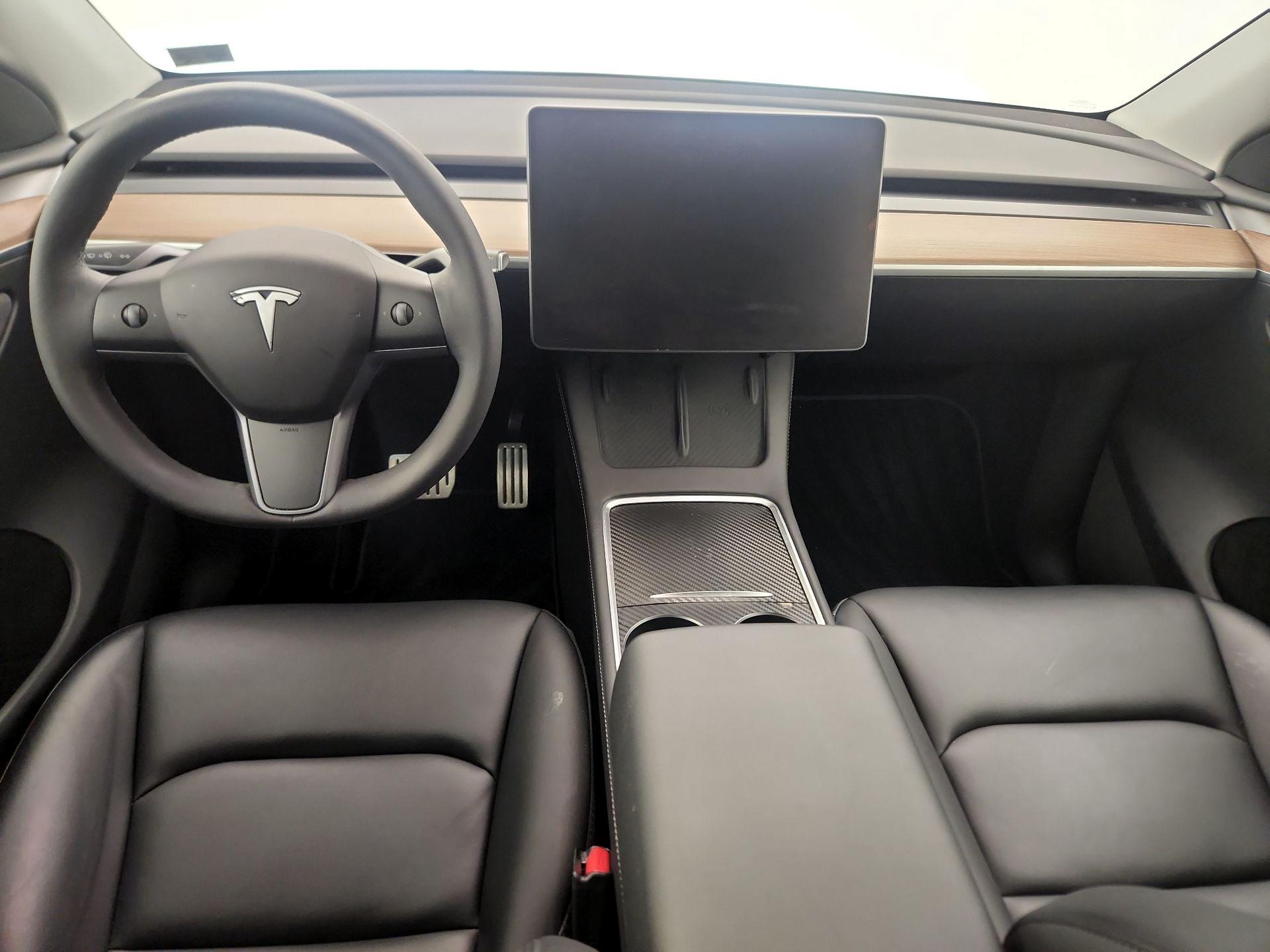 Thumbnail: 2023 Tesla Model Y - 9