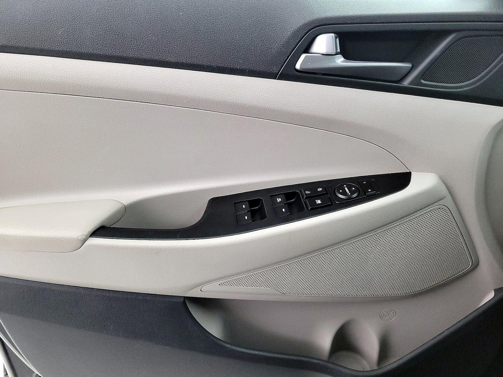 2017 Hyundai Tucson SE - Photo 13