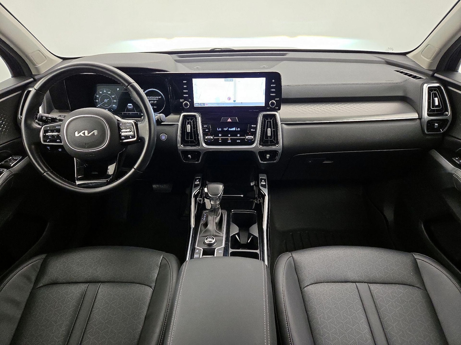 2023 Kia Sorento SX - Photo 10