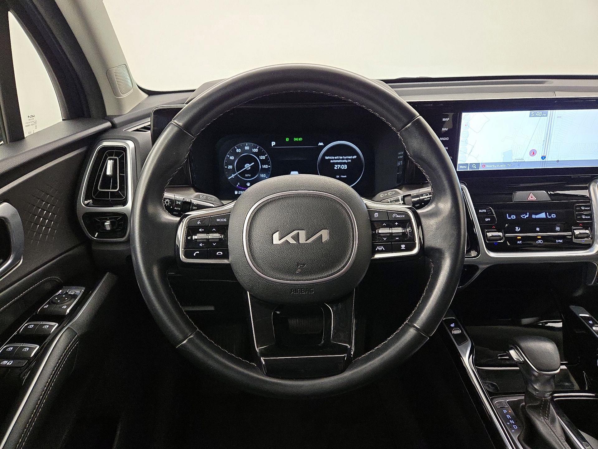 Thumbnail: 2023 Kia Sorento - 10