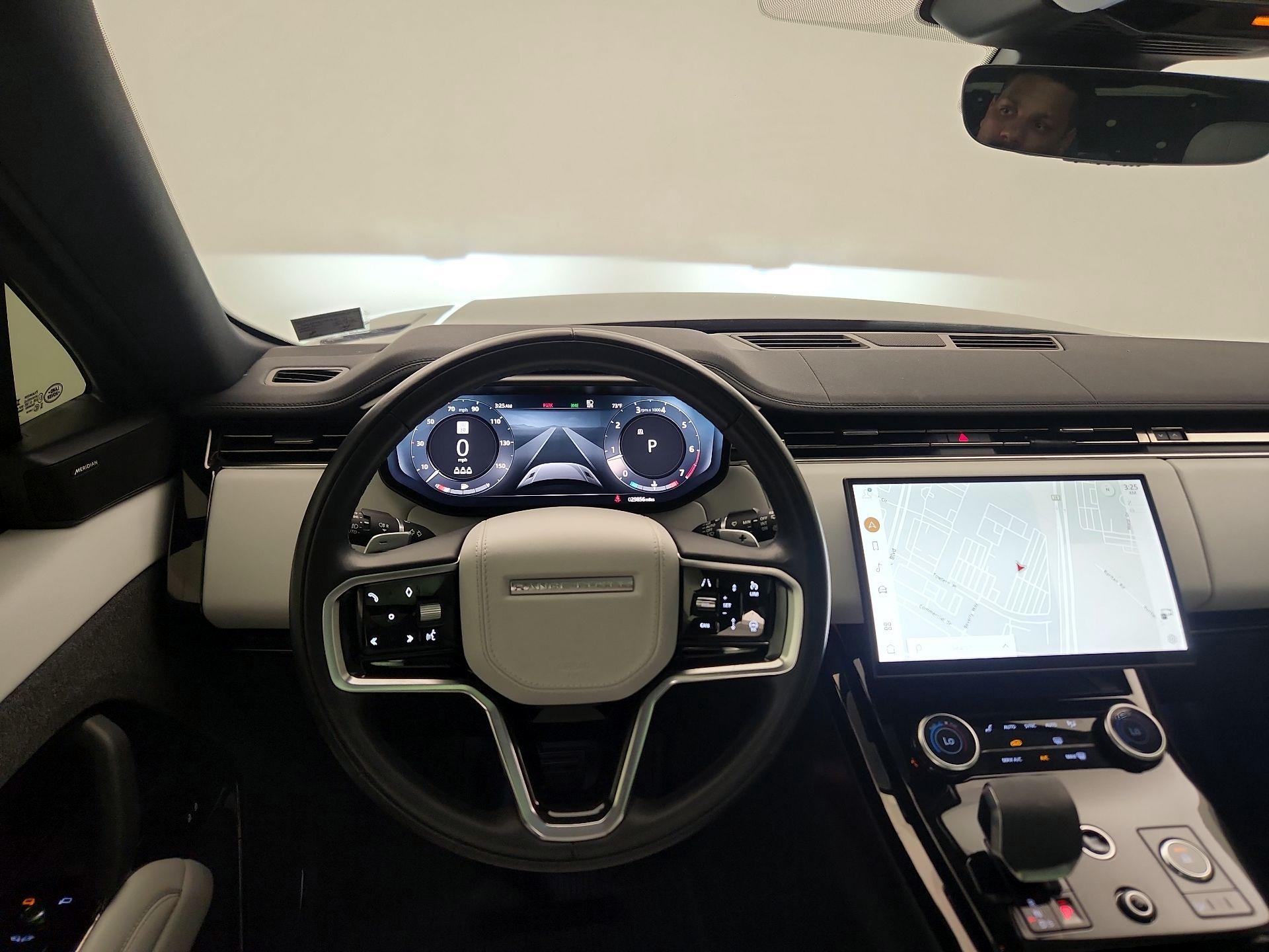 Thumbnail: 2023 Land Rover Range Rover Sport - 10
