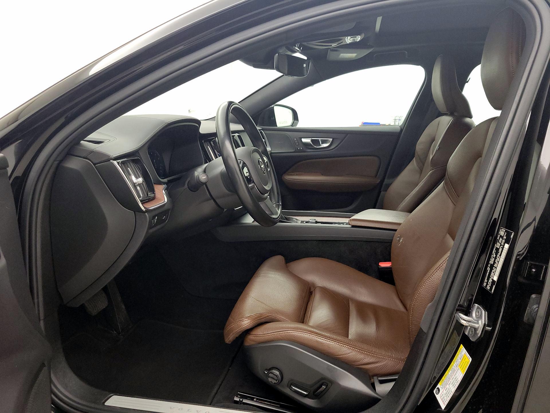 Thumbnail: 2021 Volvo S60 - 11