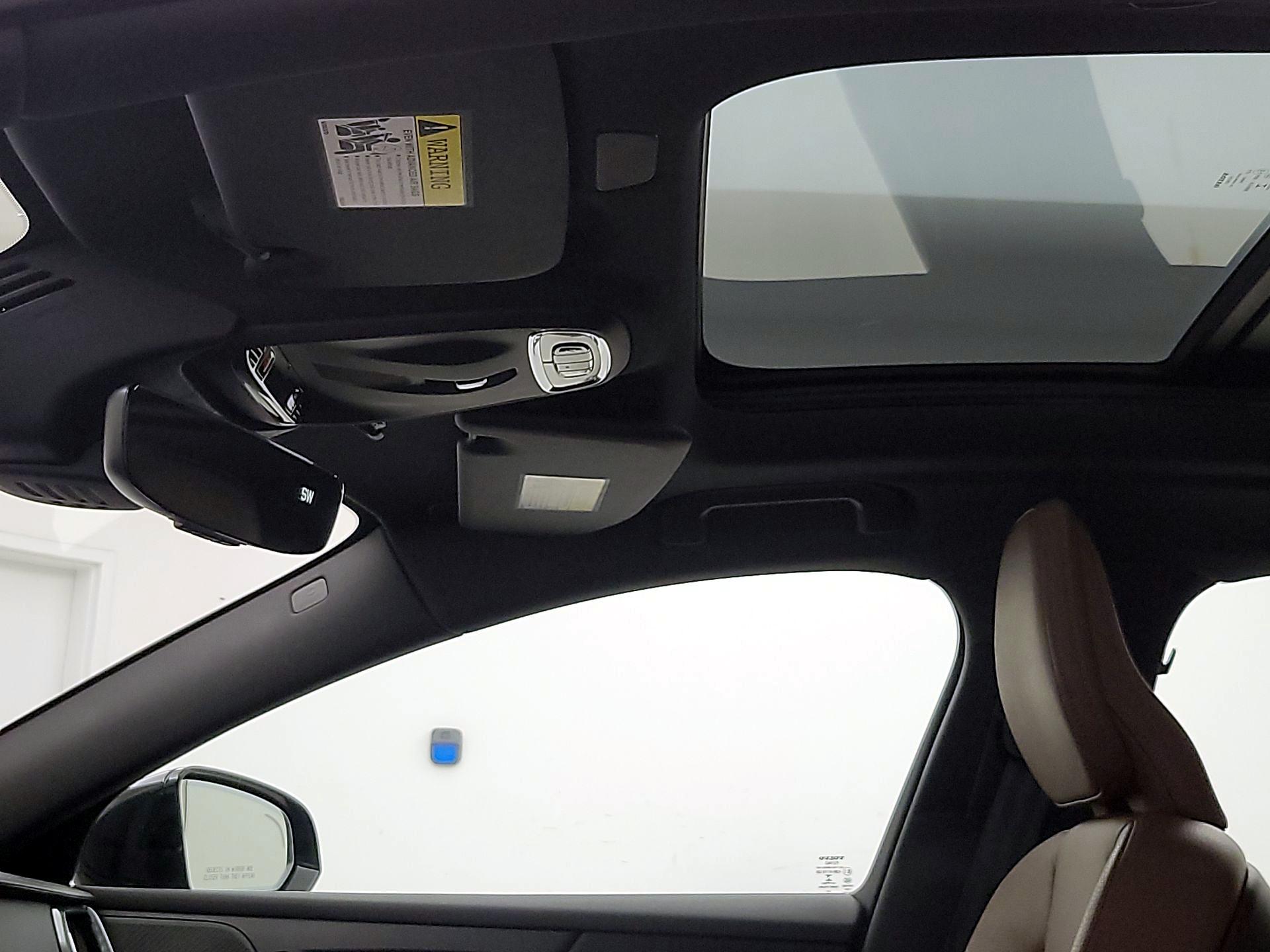 Thumbnail: 2021 Volvo S60 - 20