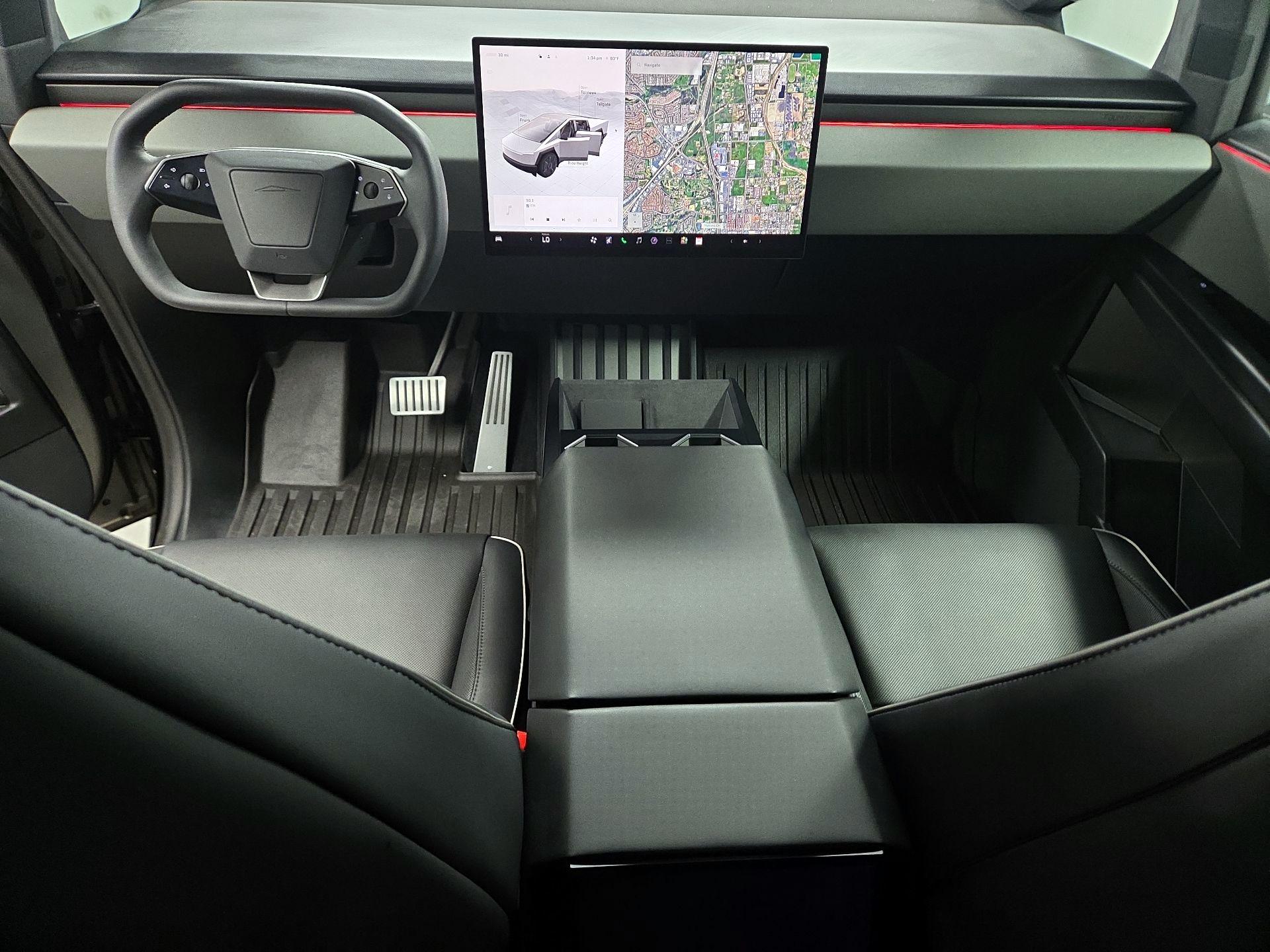 Thumbnail: 2024 Tesla Cybertruck - 9