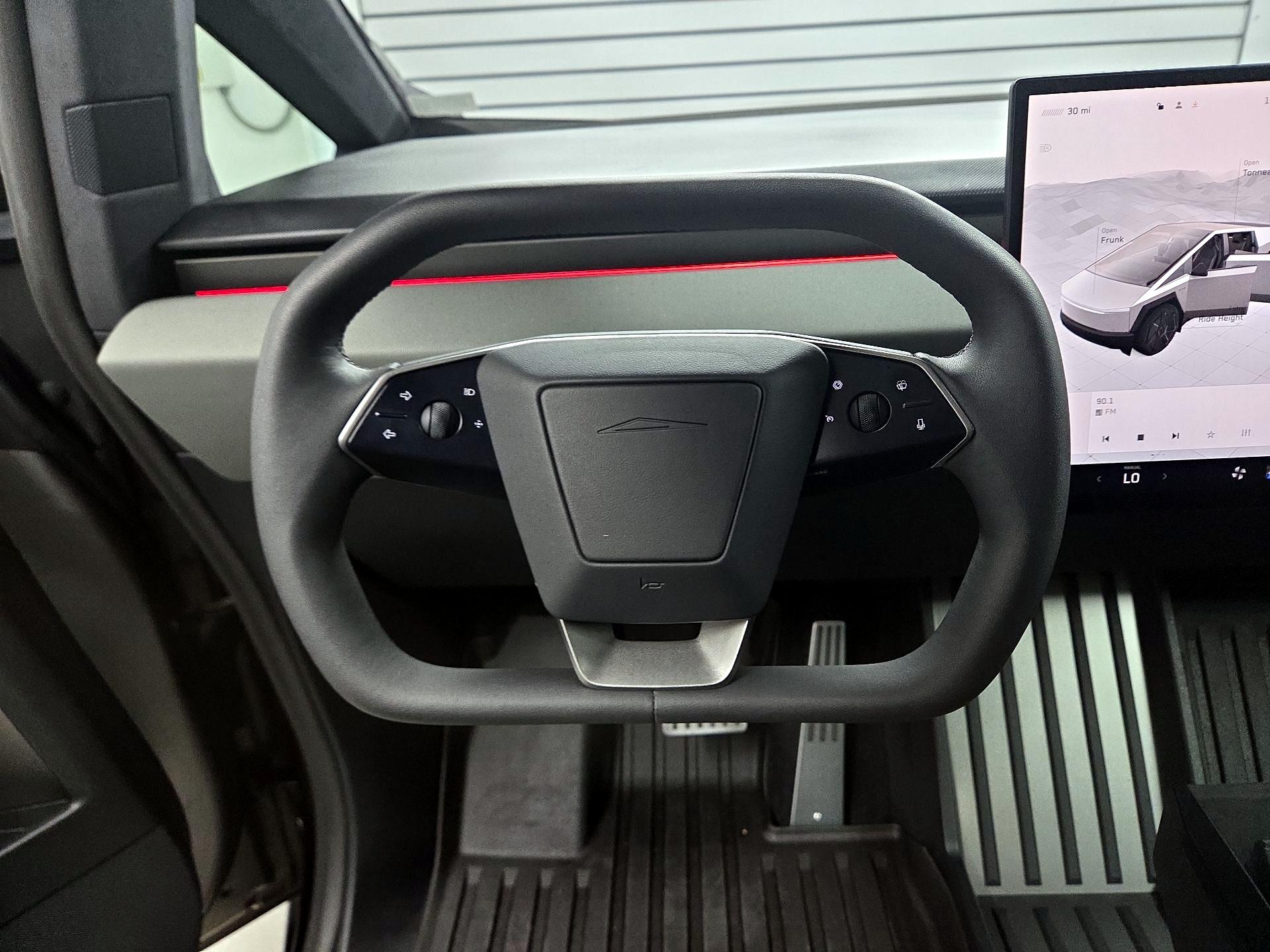 Thumbnail: 2024 Tesla Cybertruck - 10