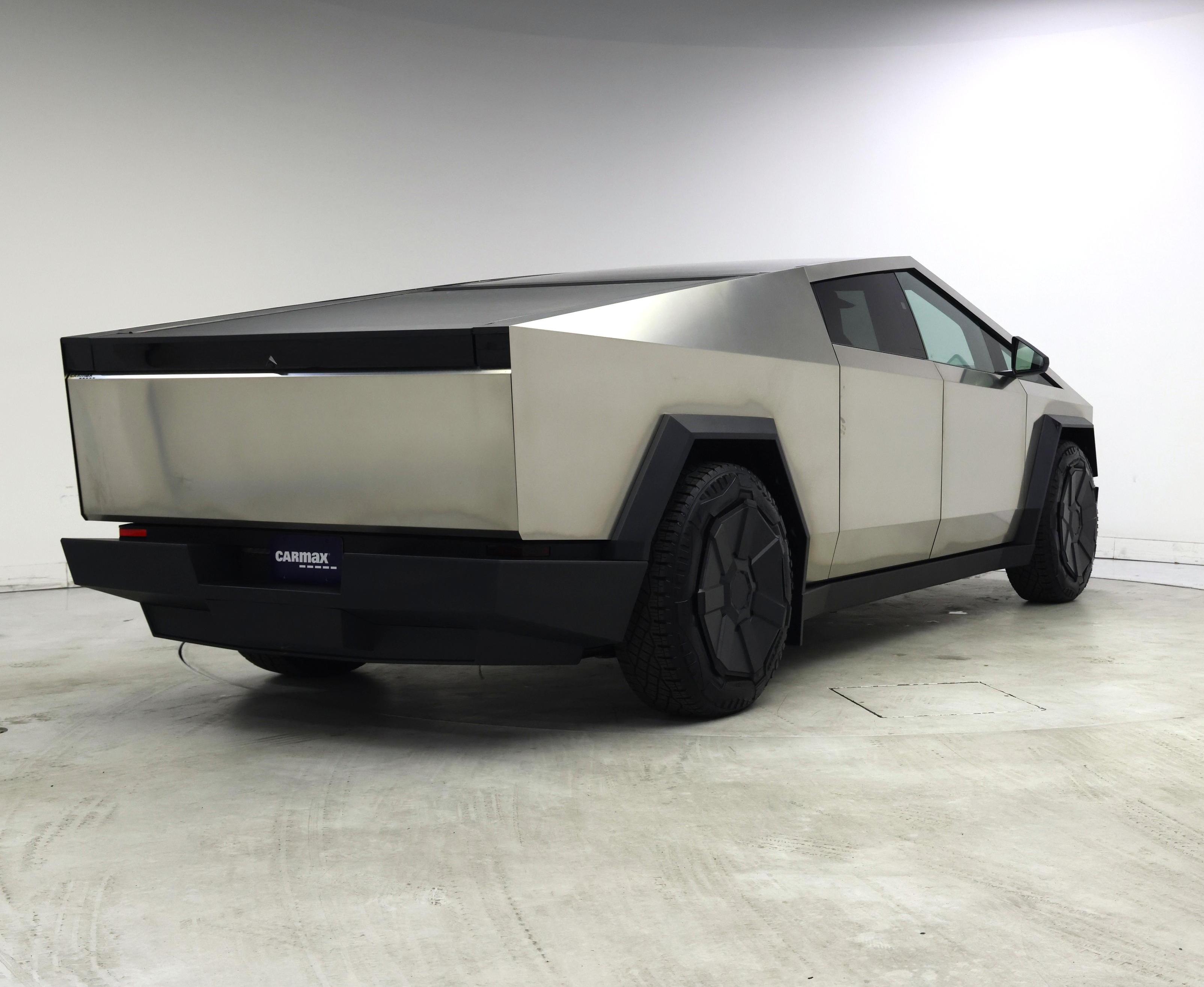 Thumbnail: 2024 Tesla Cybertruck - 8