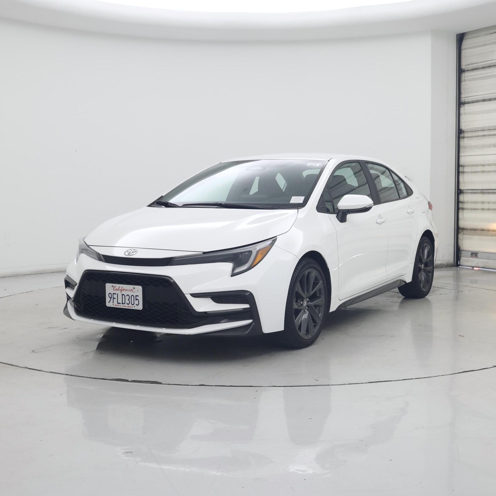 Thumbnail: 2023 Toyota Corolla - 4