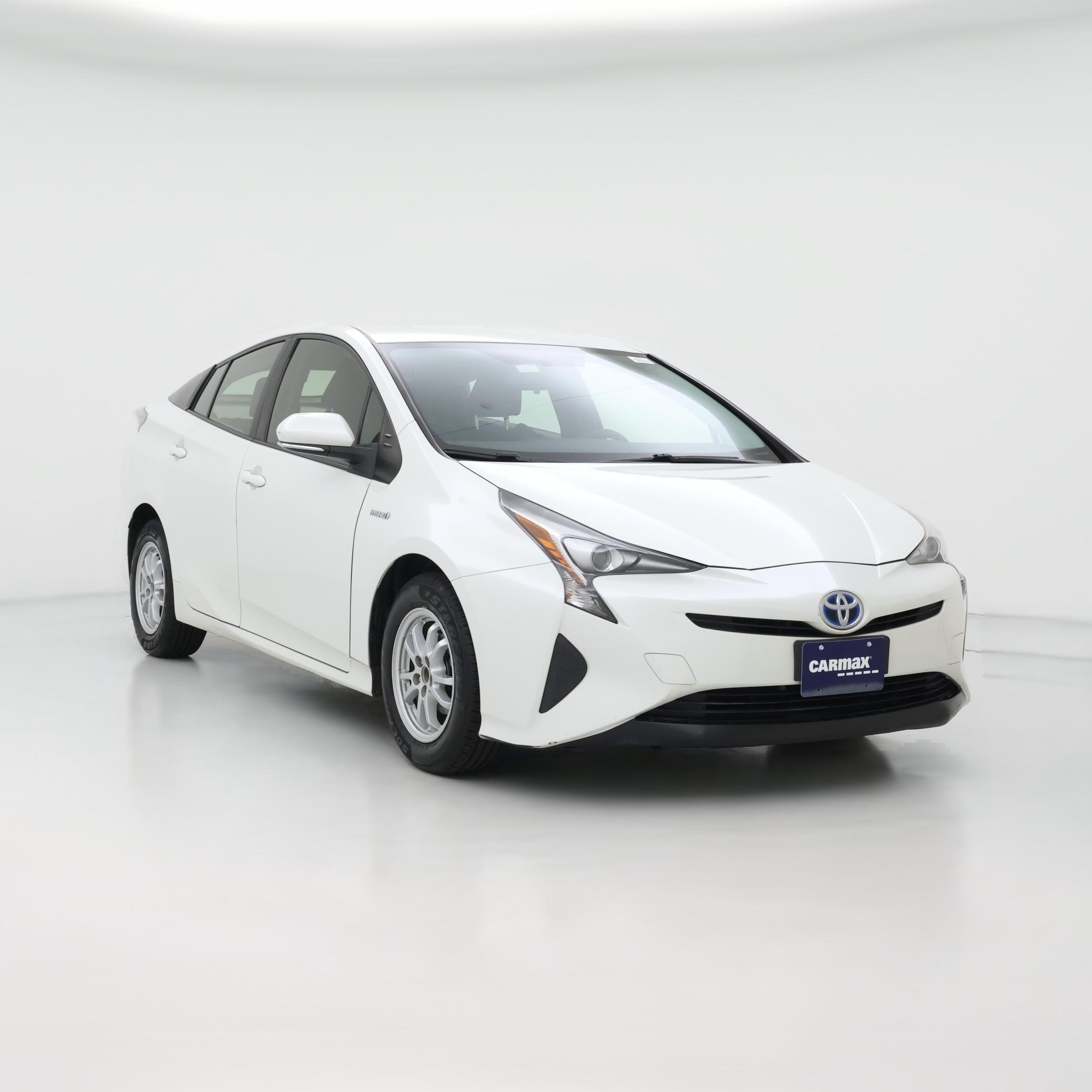 Thumbnail: 2016 Toyota Prius - 1