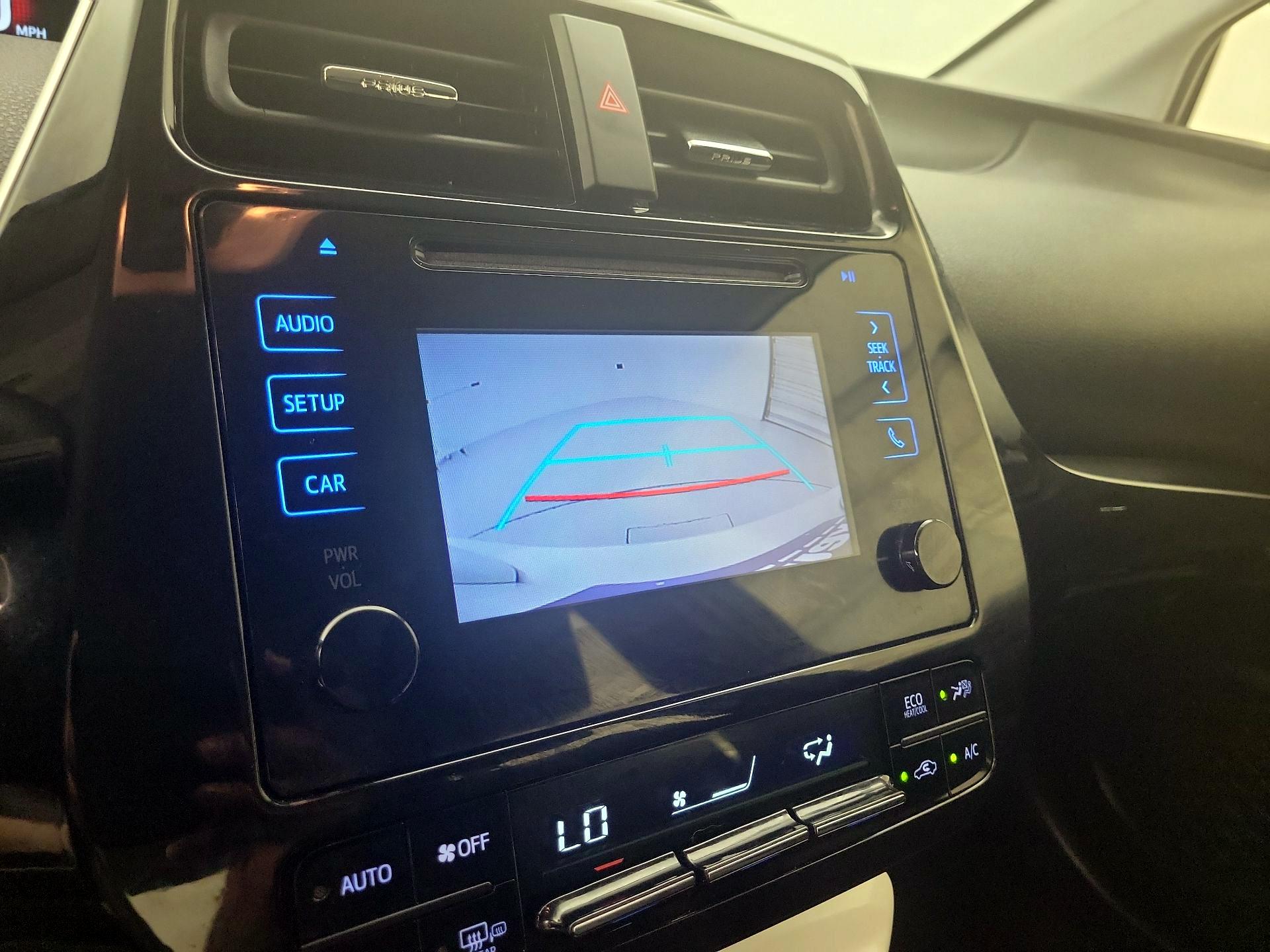 Thumbnail: 2016 Toyota Prius - 14