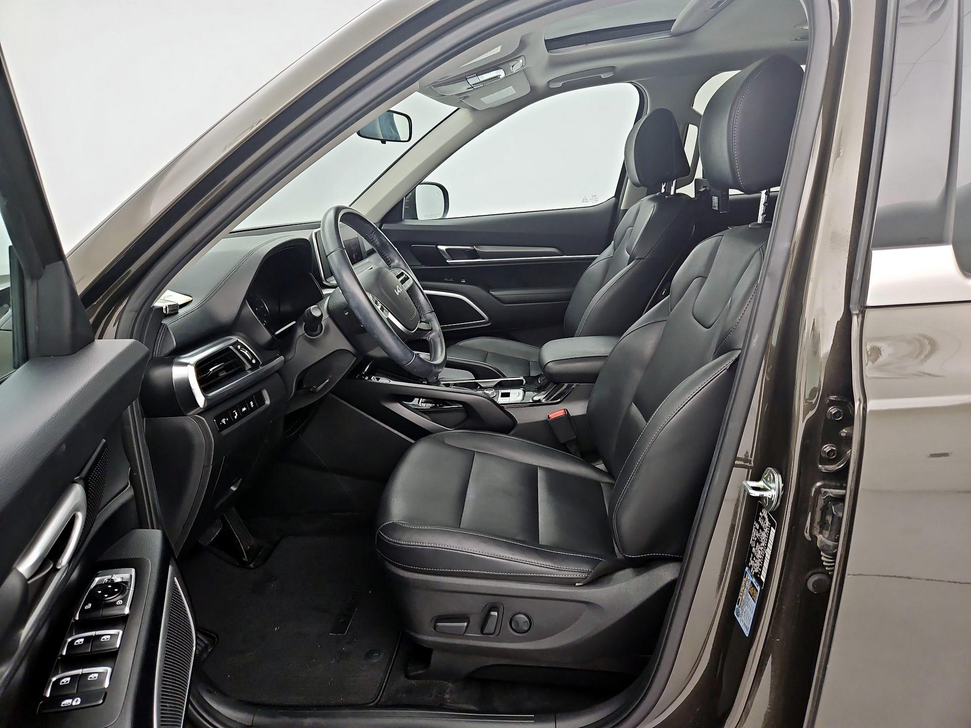 Thumbnail: 2022 Kia Telluride - 11