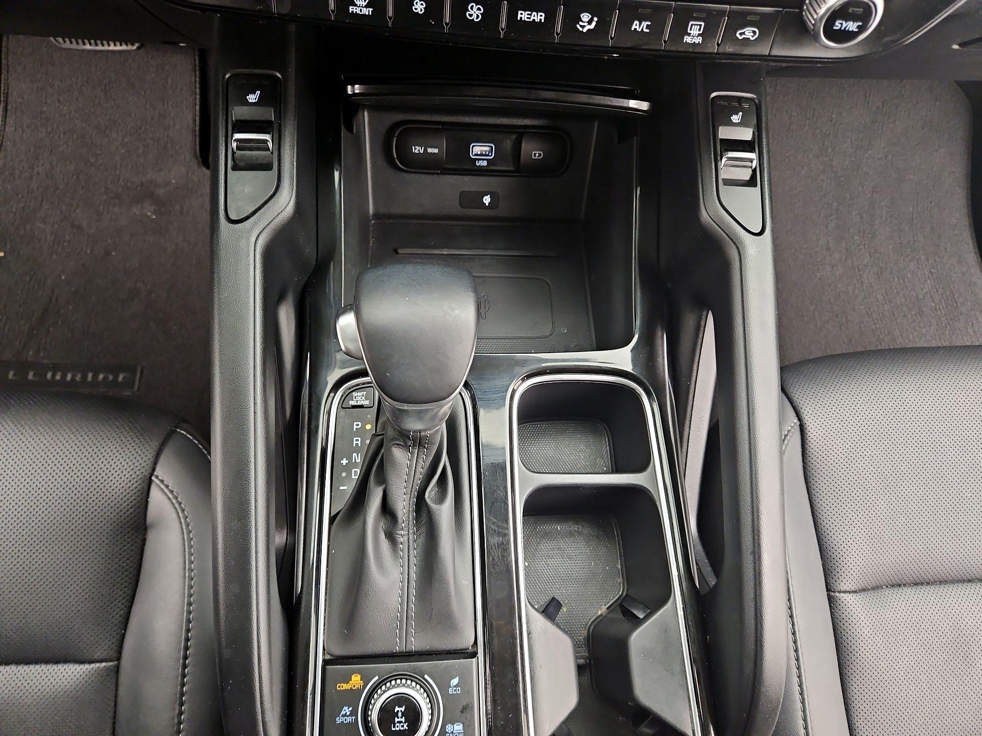 Thumbnail: 2022 Kia Telluride - 18