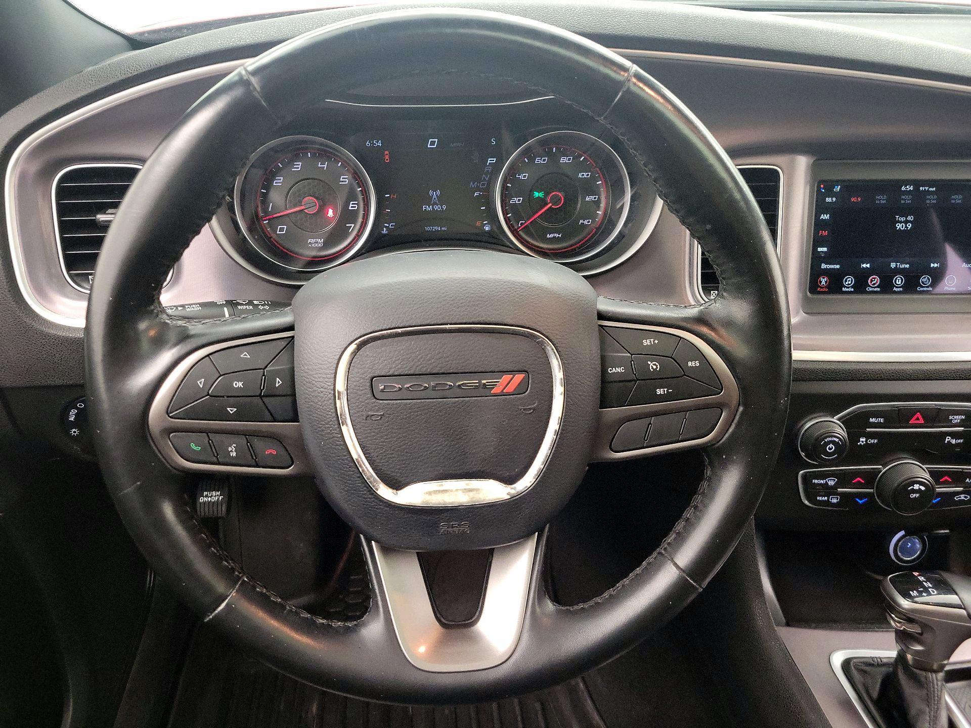Thumbnail: 2020 Dodge Charger - 10