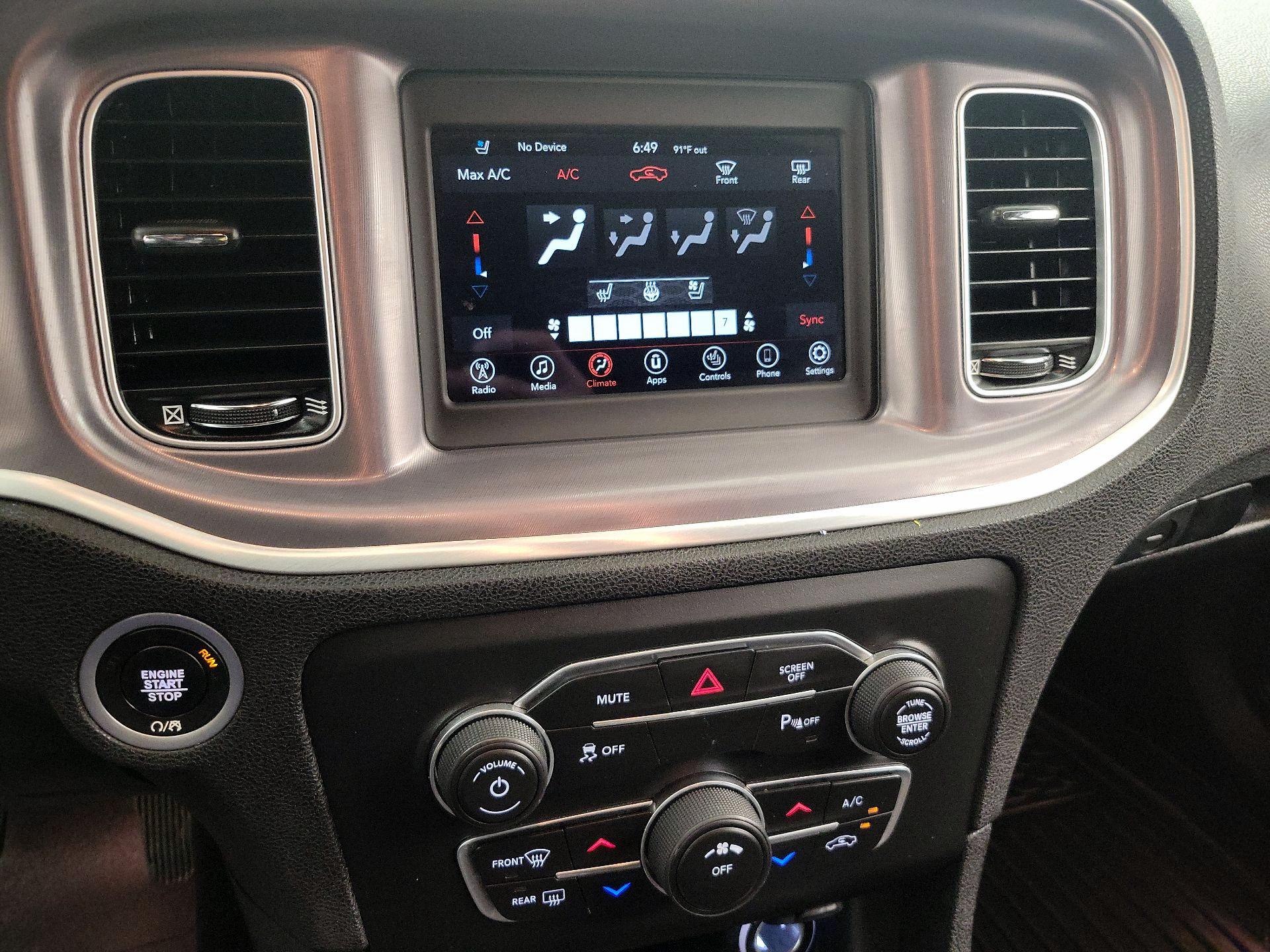 Thumbnail: 2020 Dodge Charger - 16