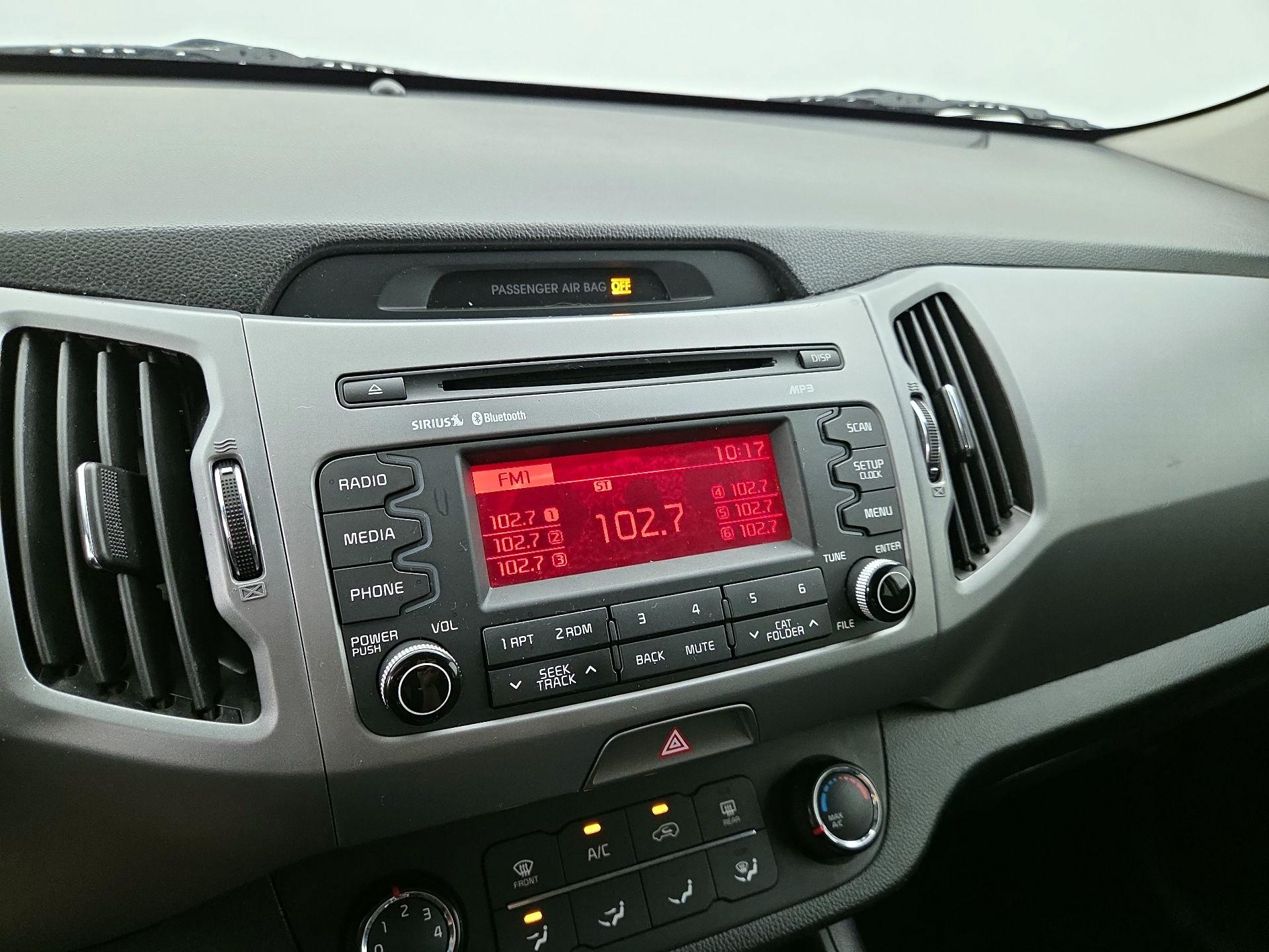 Thumbnail: 2016 Kia Sportage - 14