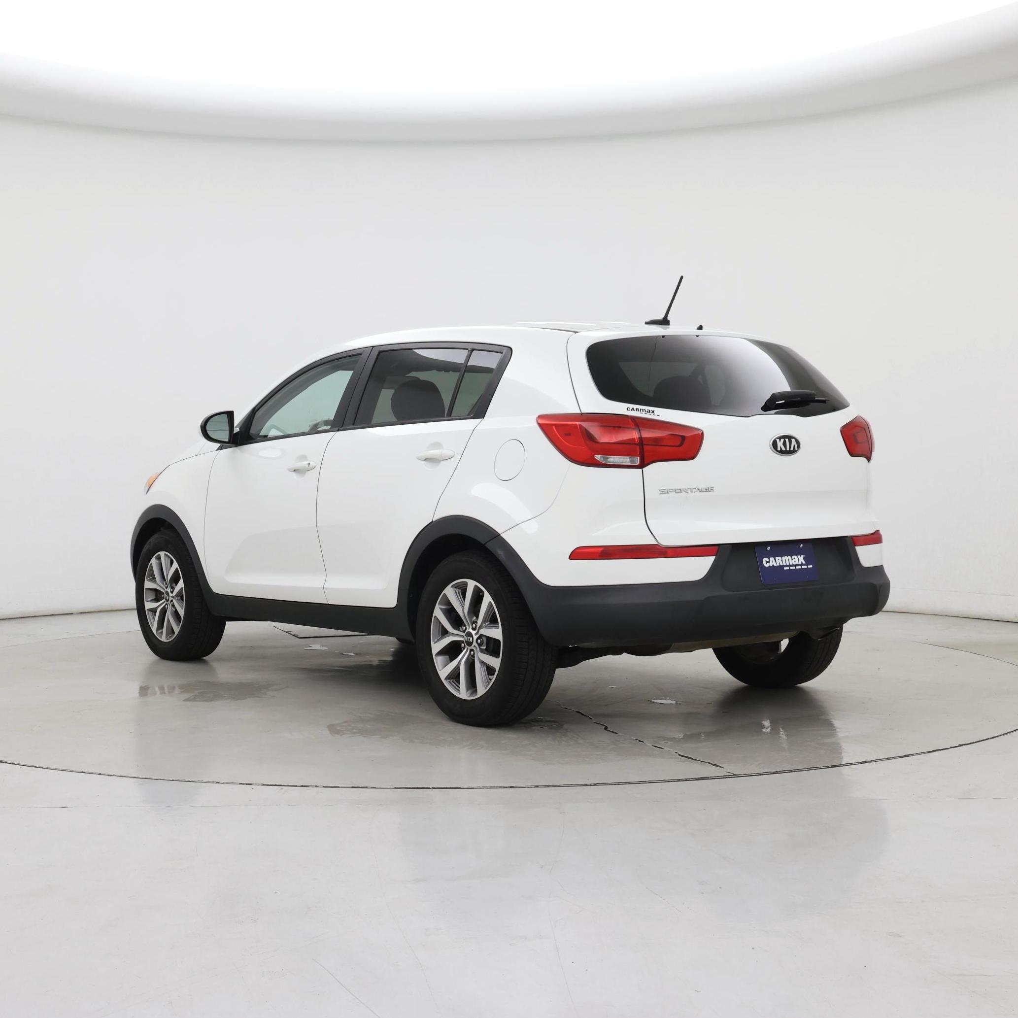 Thumbnail: 2016 Kia Sportage - 2