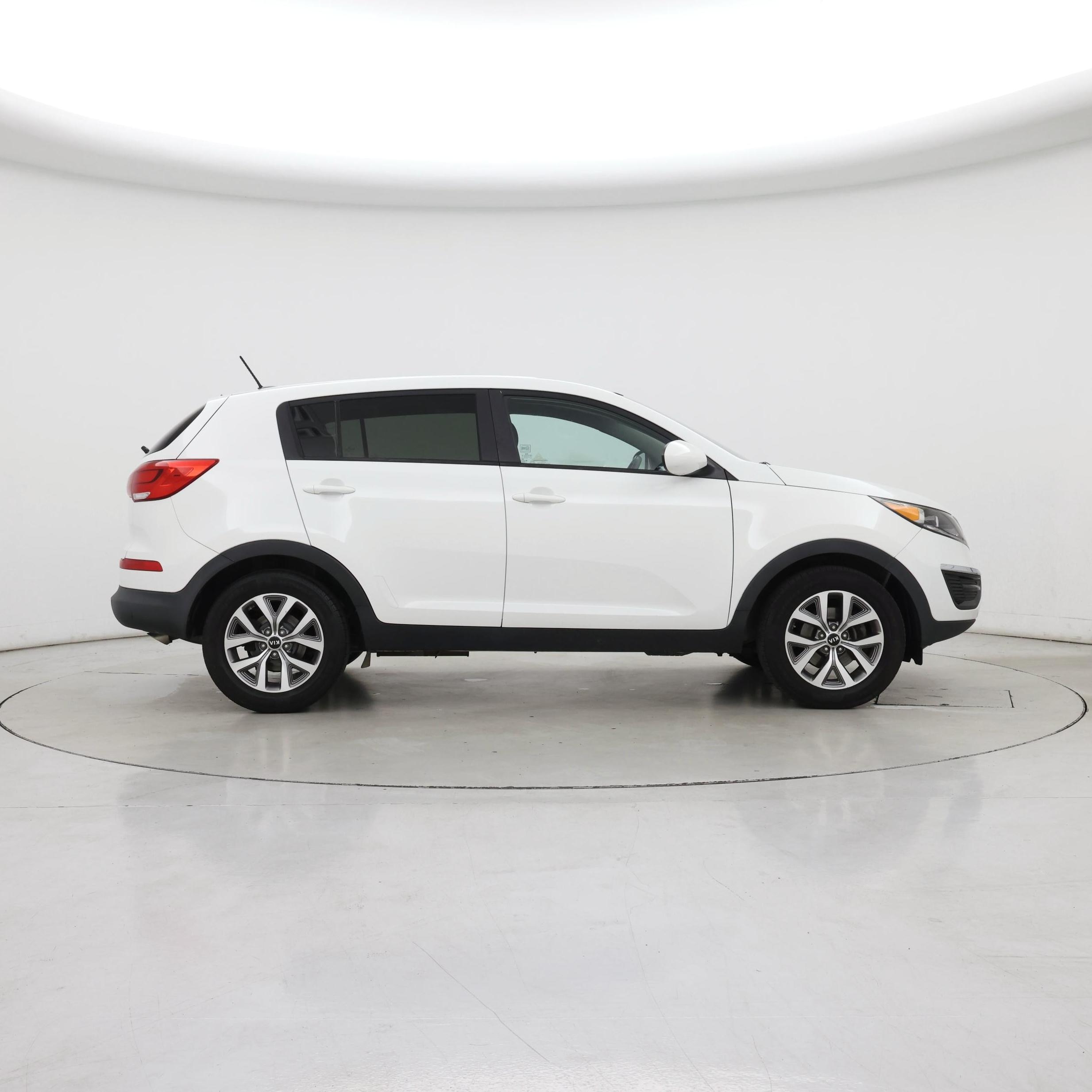 Thumbnail: 2016 Kia Sportage - 7