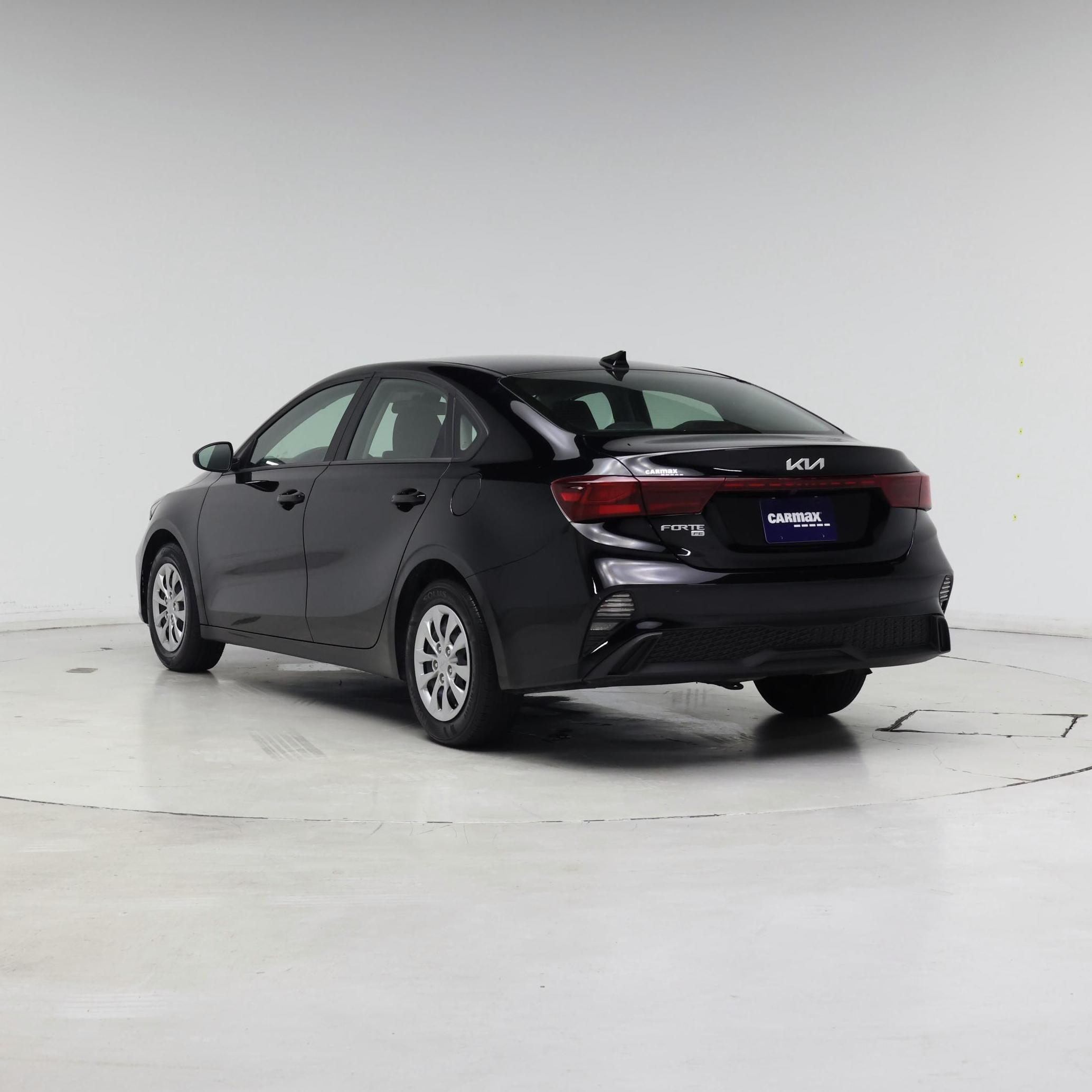 Thumbnail: 2024 Kia Forte - 2