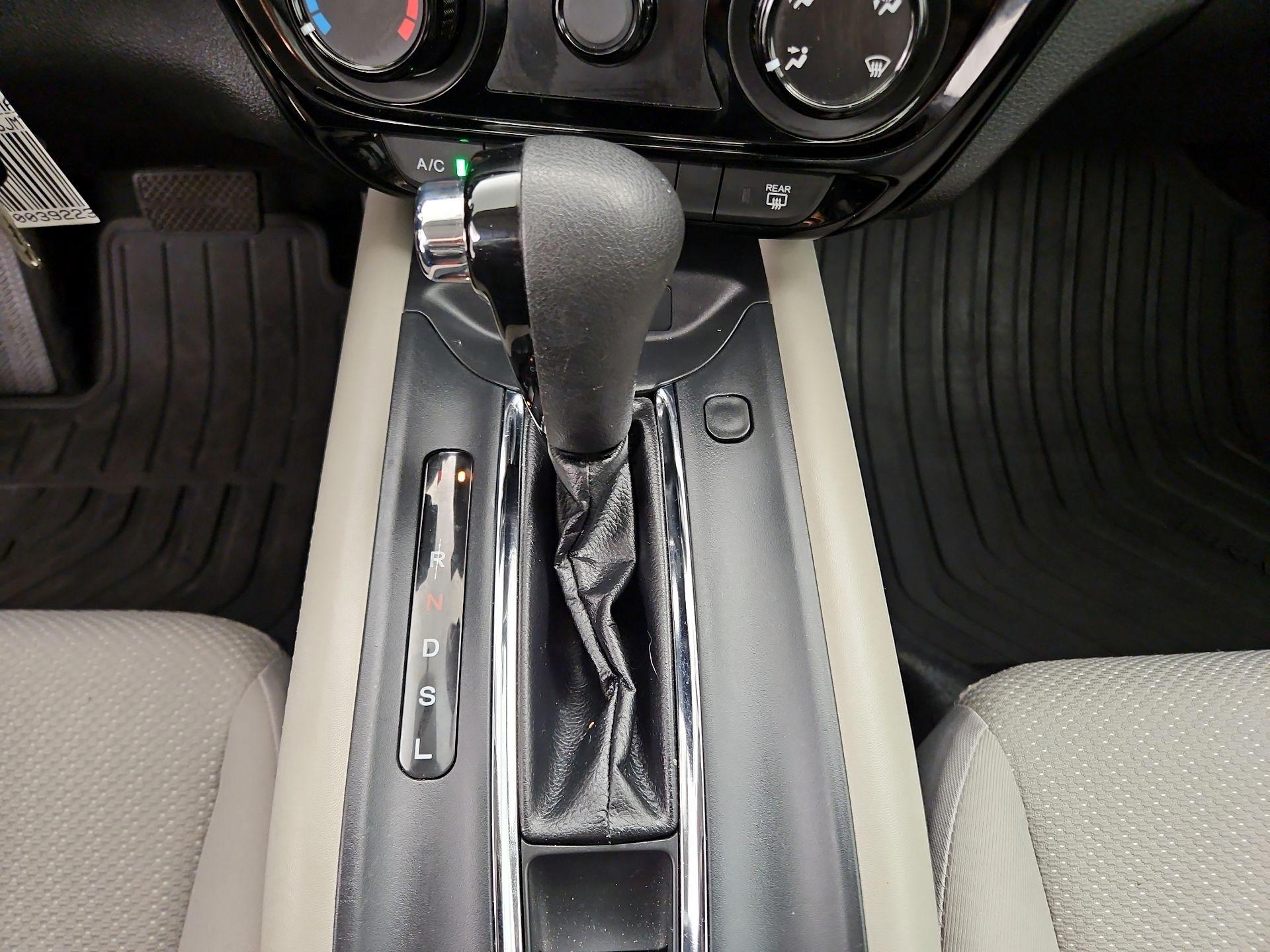 Thumbnail: 2018 Honda HR-V - 17