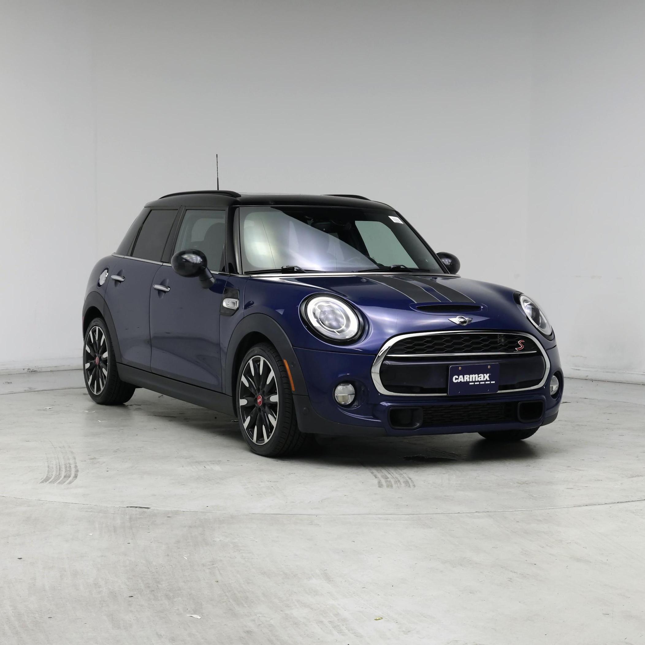 Blue 2018 MINI Cooper Hatchback Front-Wheel Drive Automatic