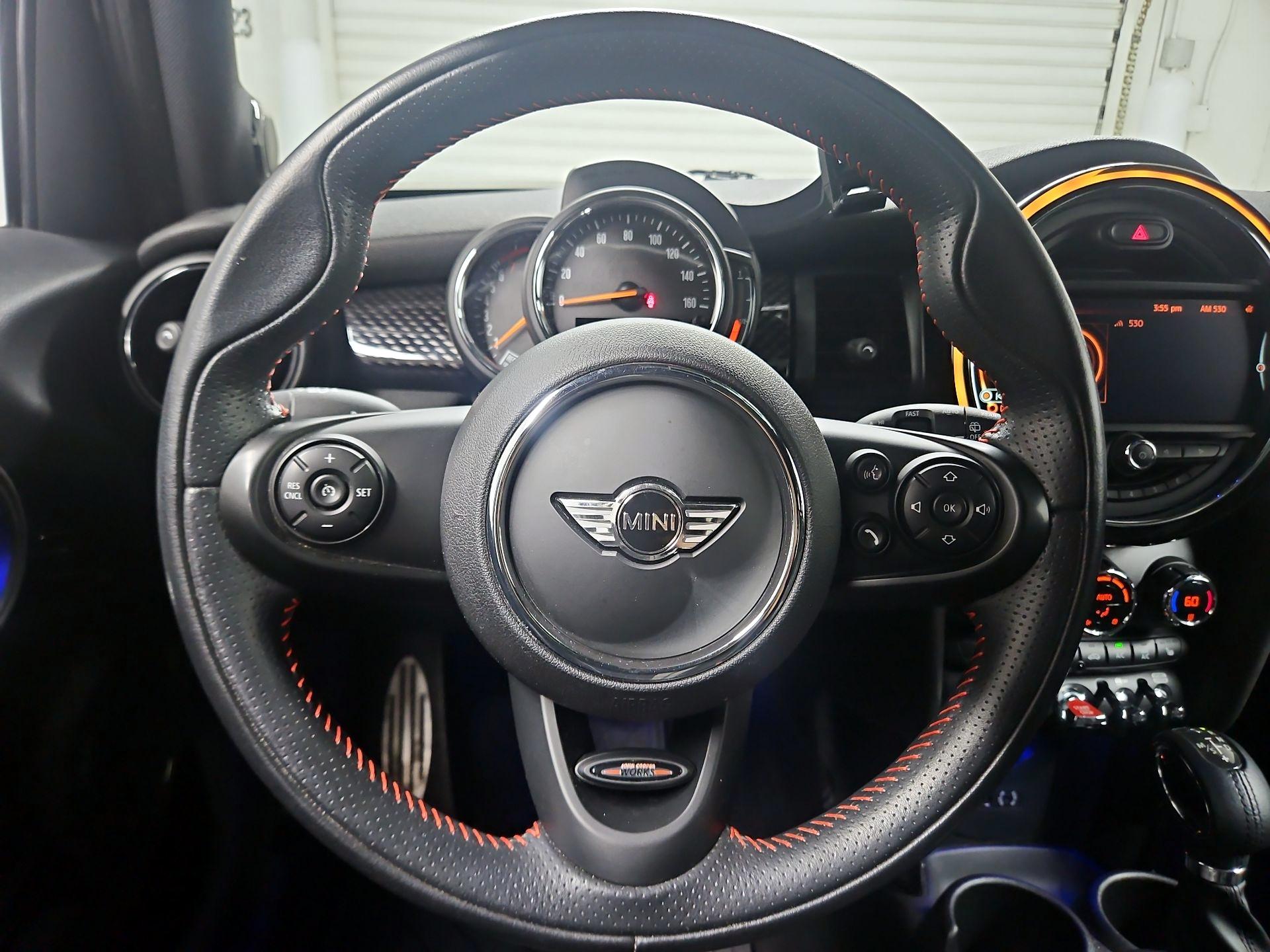 Thumbnail: 2018 MINI Cooper Hardtop - 10