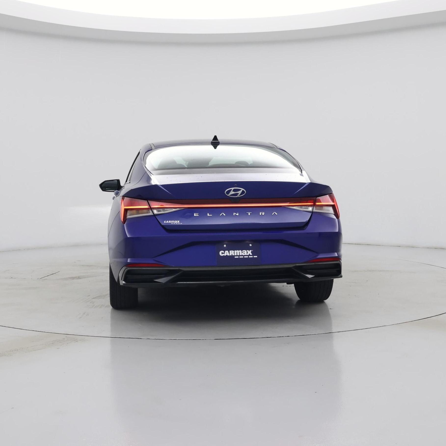 Thumbnail: 2022 Hyundai Elantra - 6