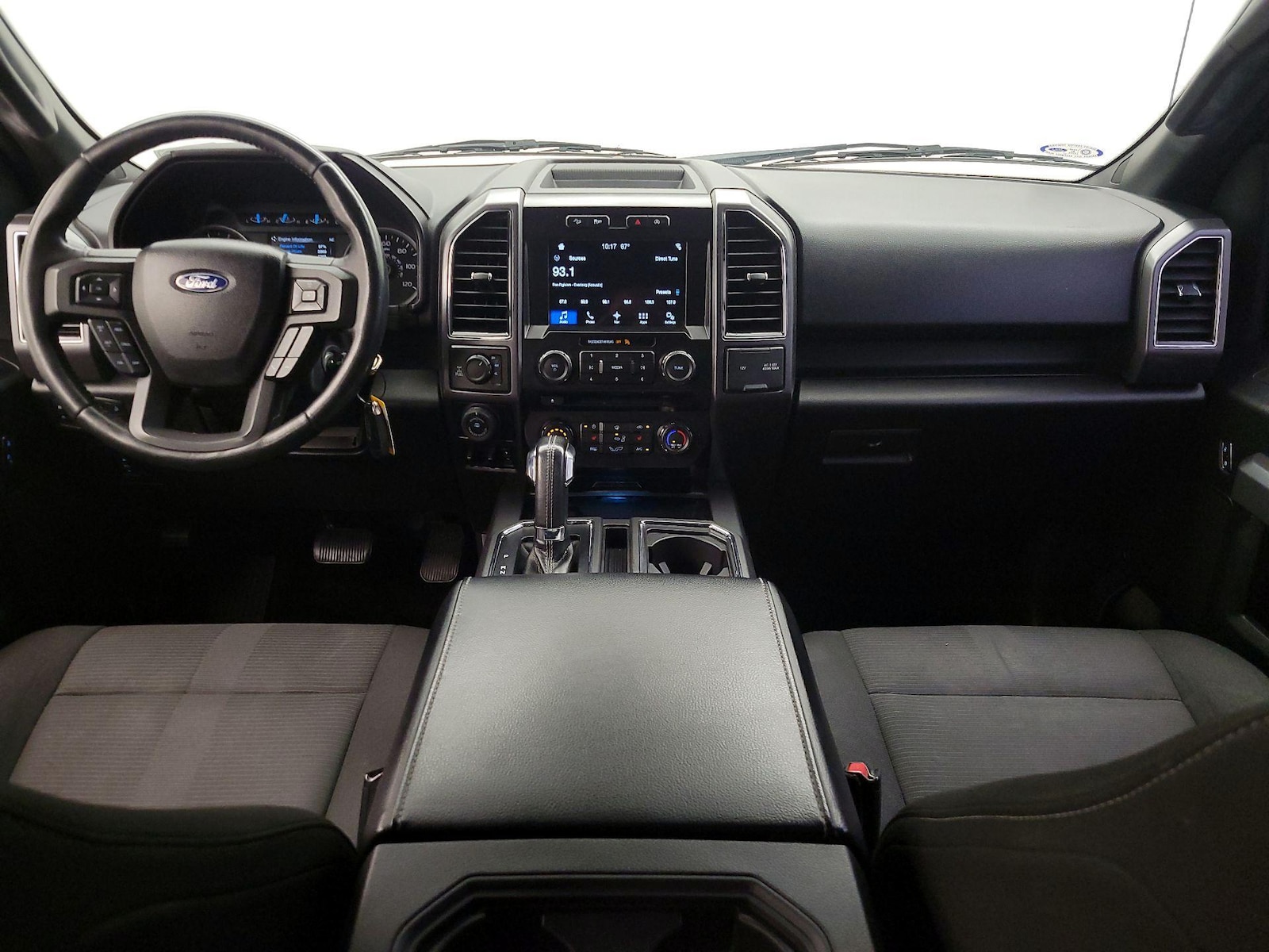2017 Ford F-150 XLT - Photo 10