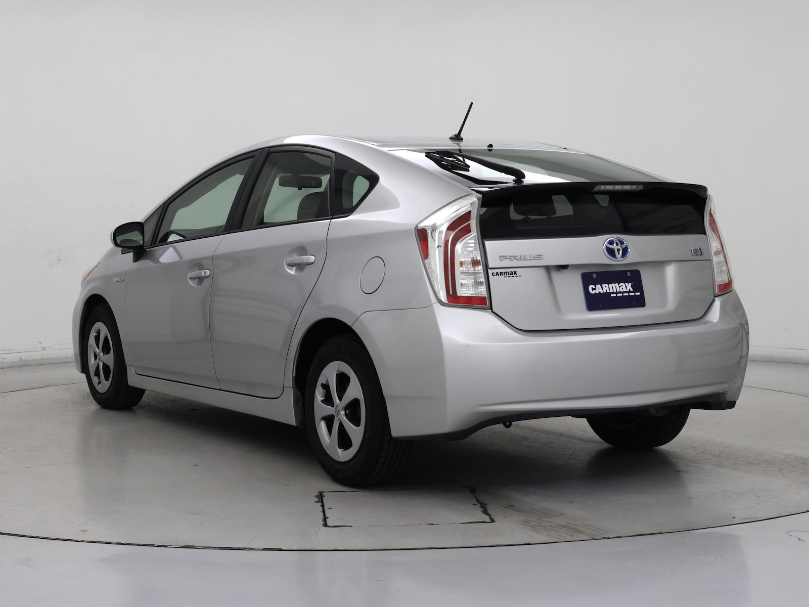 2015 Toyota Prius Two - Photo 3