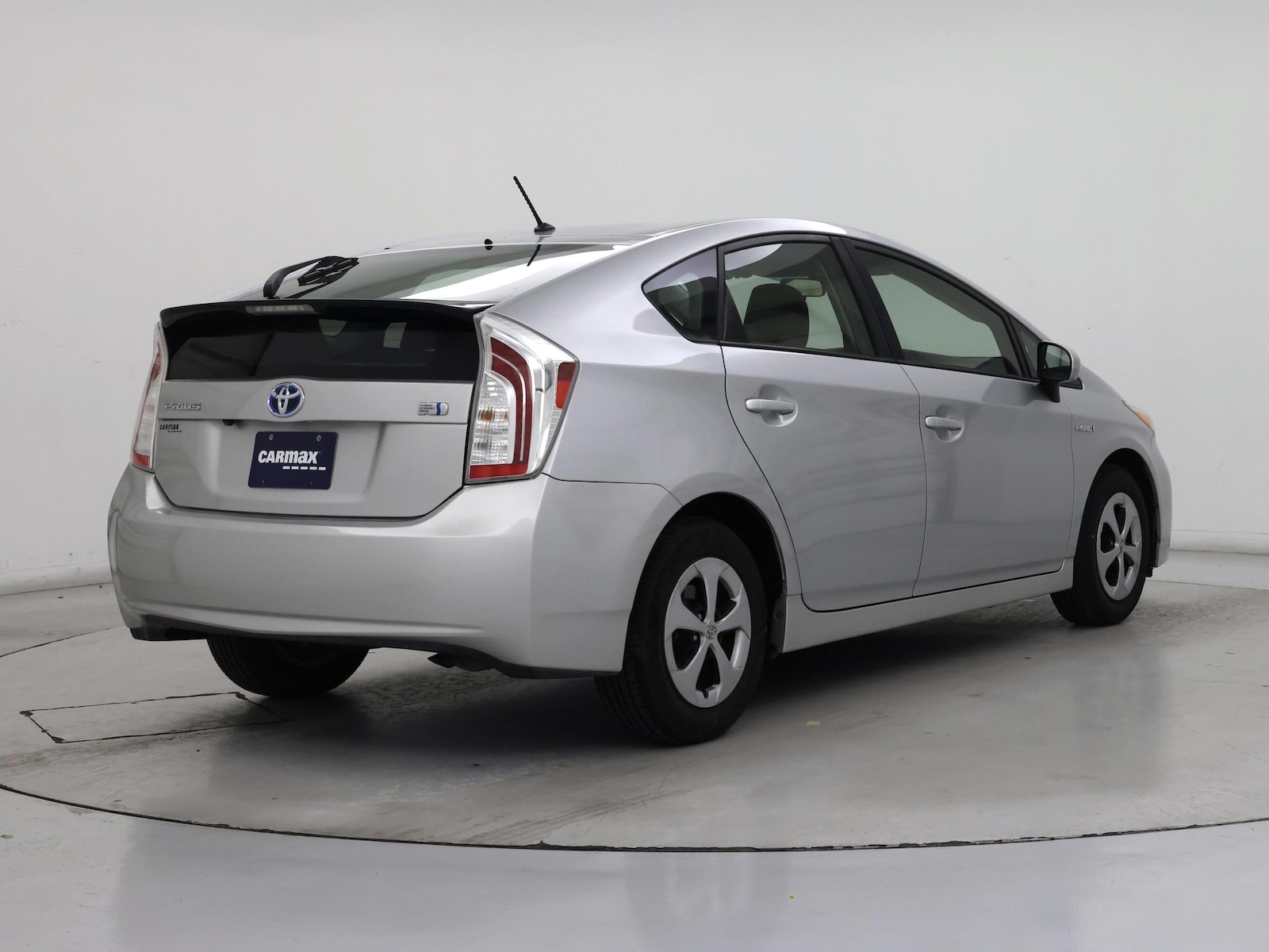 2015 Toyota Prius Two - Photo 9